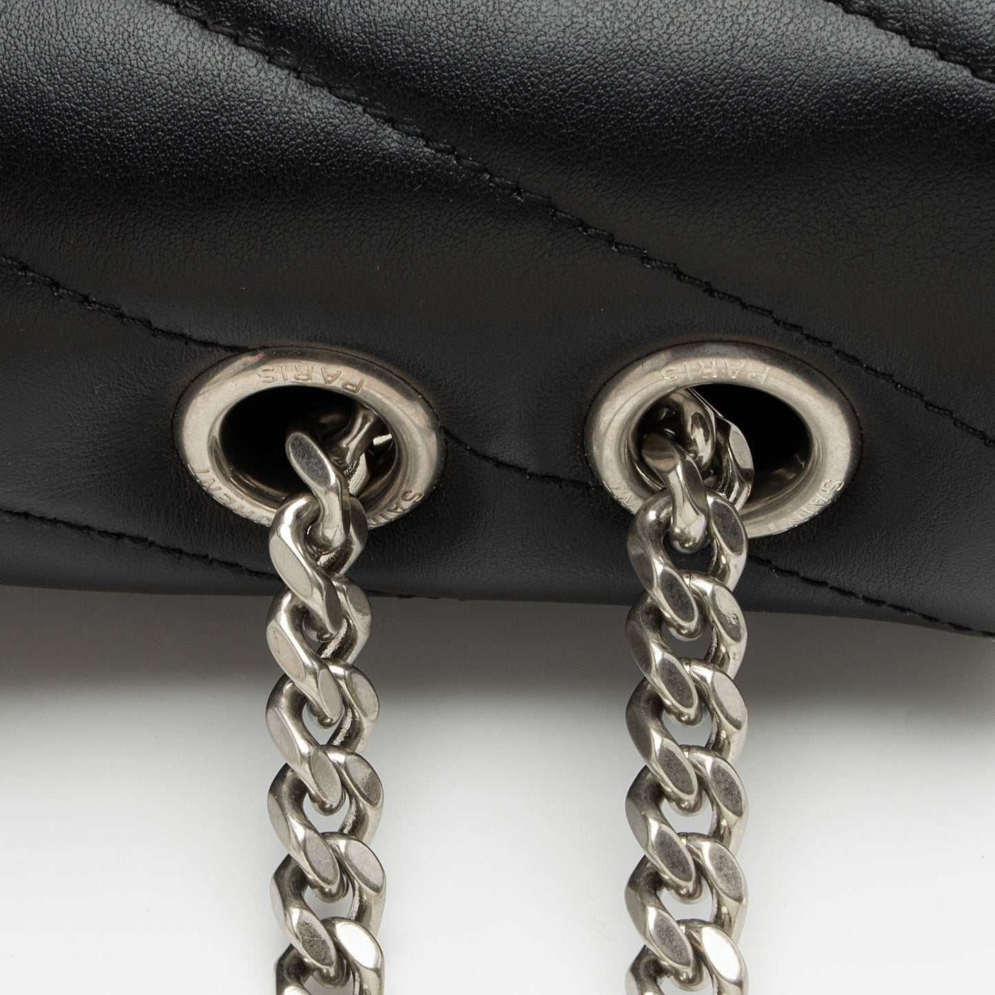 Saint Laurent Matelasse Calfskin Monogram LouLou Chain Medium Shoulder Bag pHhqQ4