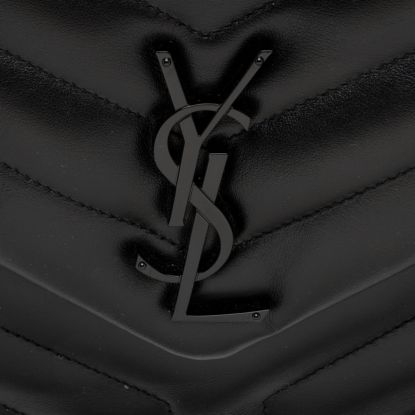 Saint Laurent Matelasse Calfskin Monogram LouLou Chain Medium Shoulder Bag lzCev2