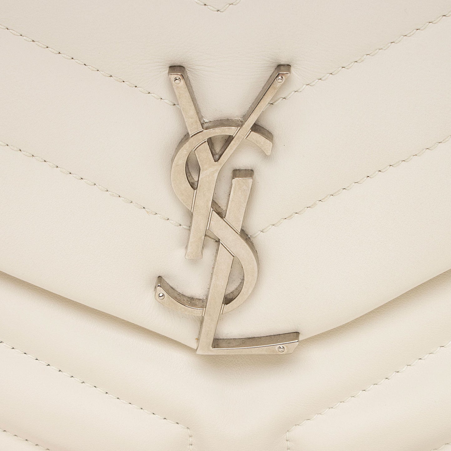 Saint Laurent Matelasse Calfskin Monogram LouLou Chain Medium Shoulder Bag p5hSxF