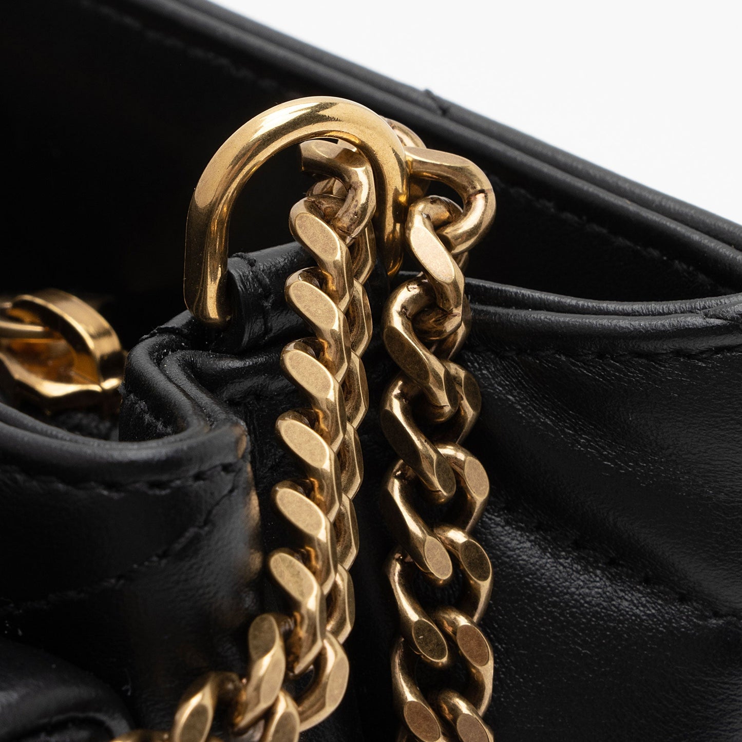 Saint Laurent Matelasse Calfskin Monogram LouLou Chain Small Crossbody Bag 8sE3HH