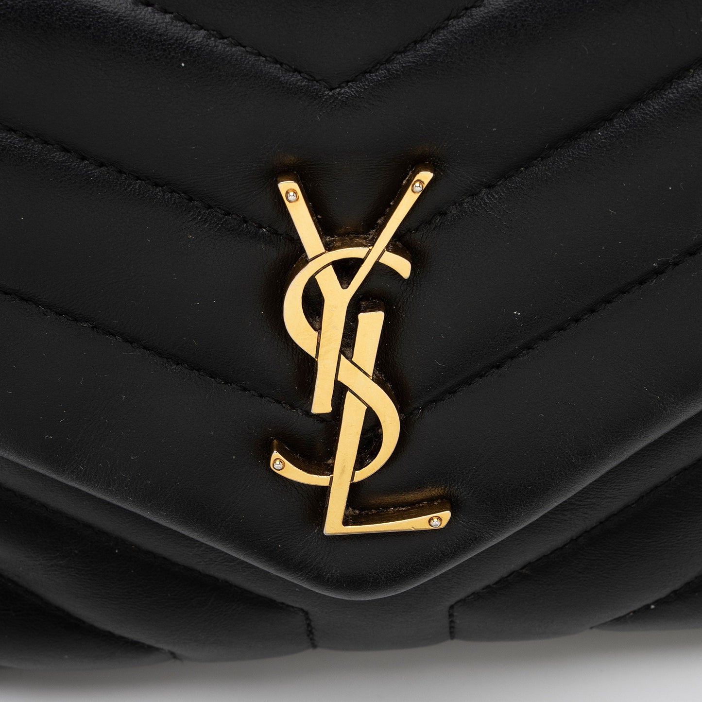 Saint Laurent Matelasse Calfskin Monogram LouLou Chain Small Crossbody Bag s725vF