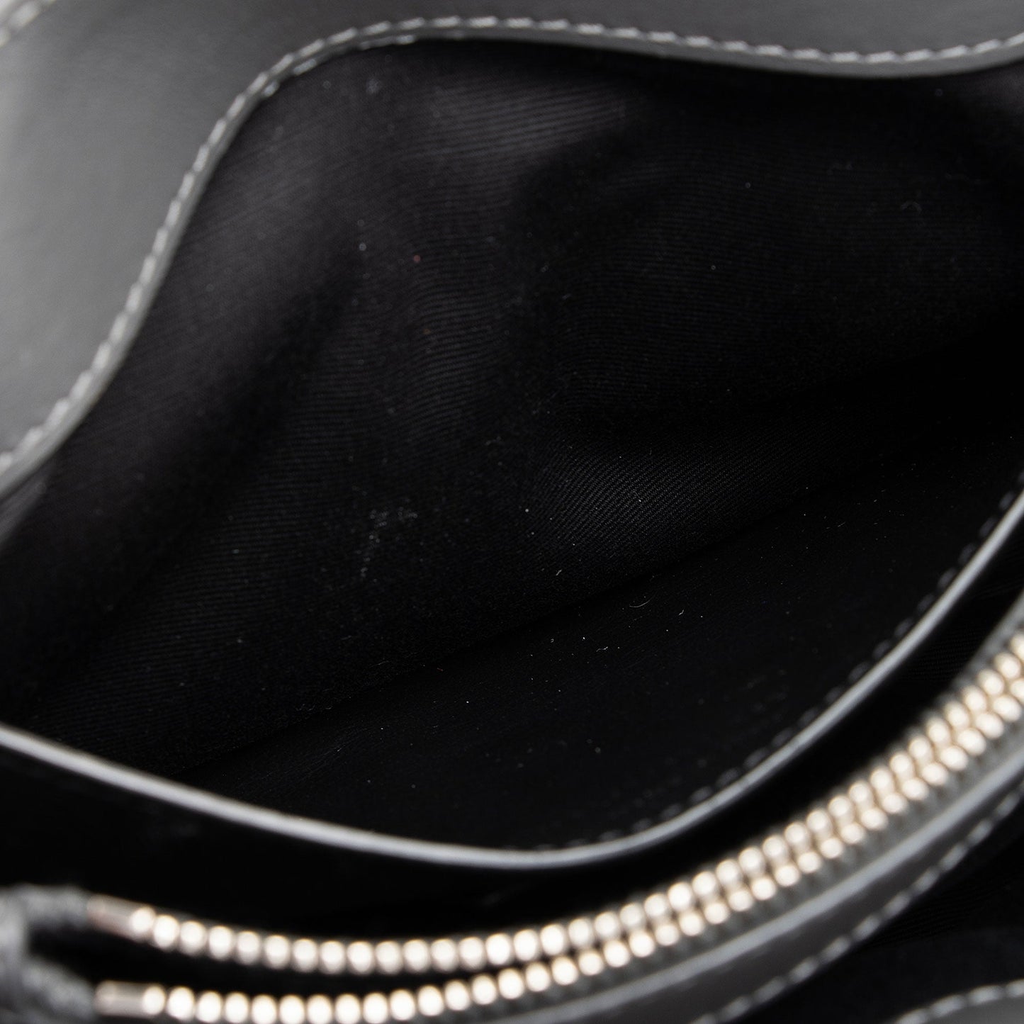 Saint Laurent Matelasse Calfskin Monogram LouLou Chain Small Crossbody B5OsZv