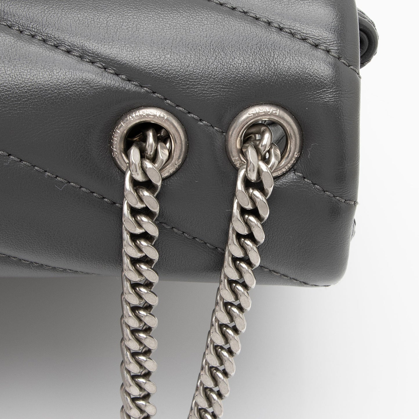 Saint Laurent Matelasse Calfskin Monogram LouLou Chain Small Crossbody B5OsZv