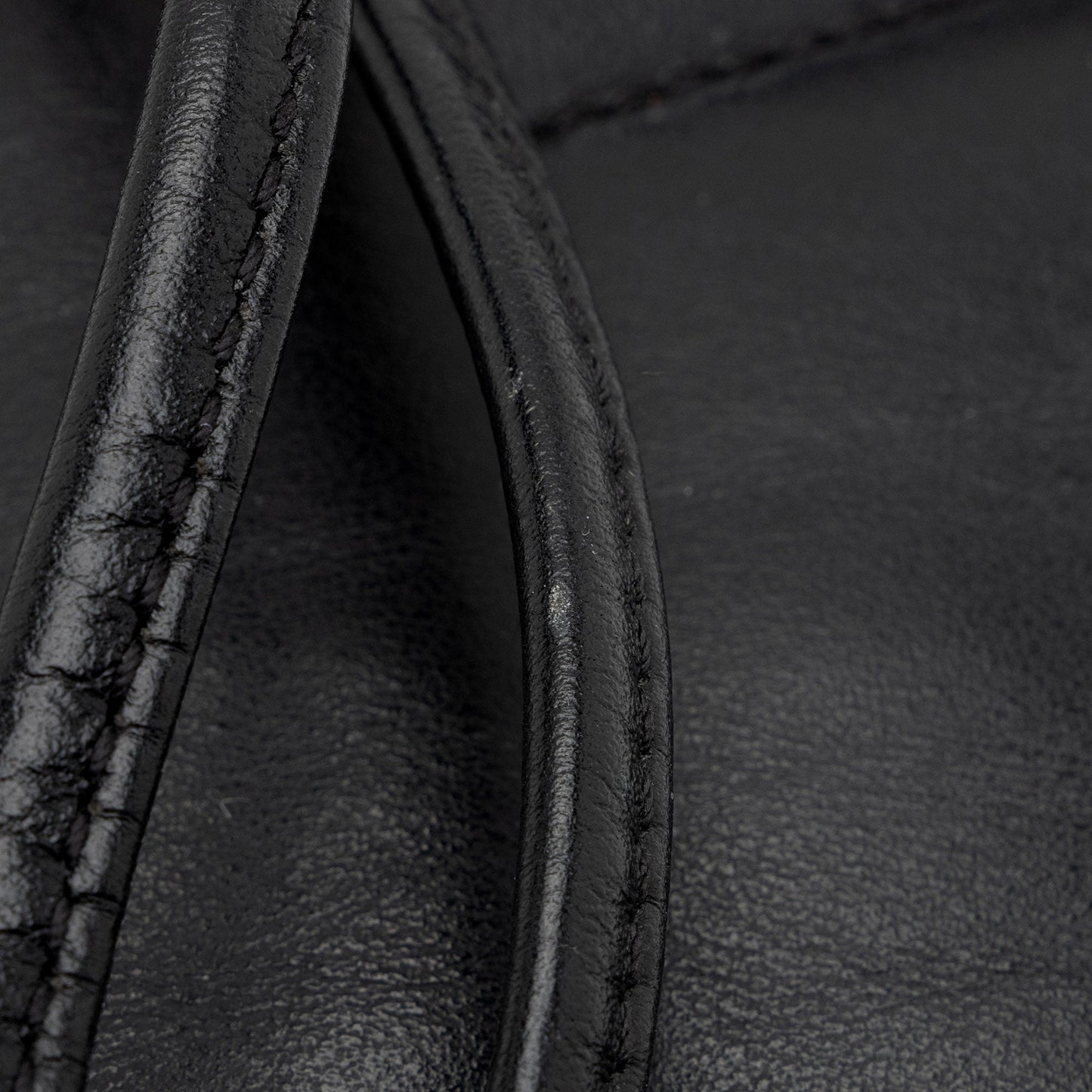 Saint Laurent Matelasse Calfskin Monogram LouLou Small Backpack HvZDX3