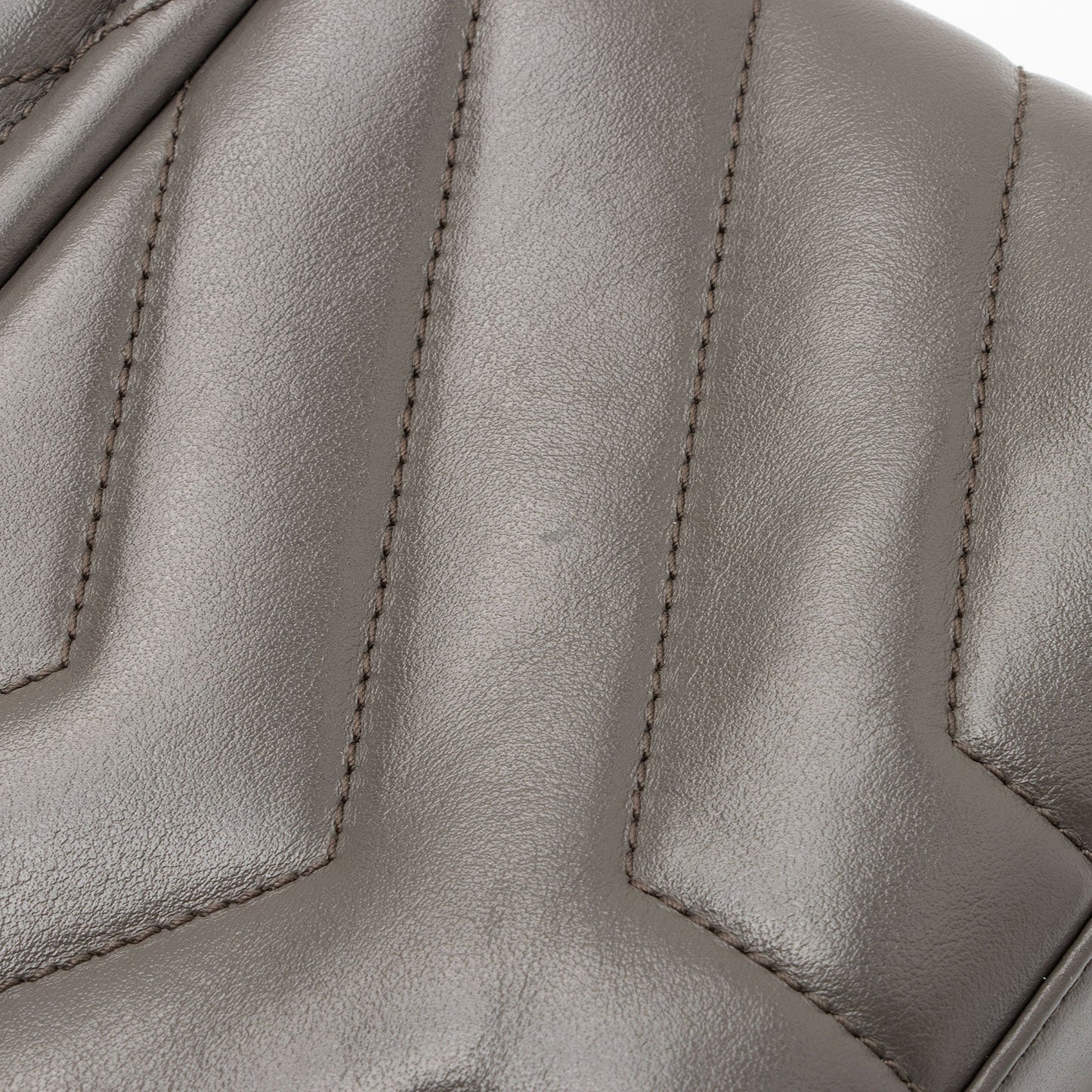 Saint Laurent Matelasse Calfskin Monogram LouLou Toy Crossbody I57Zyw