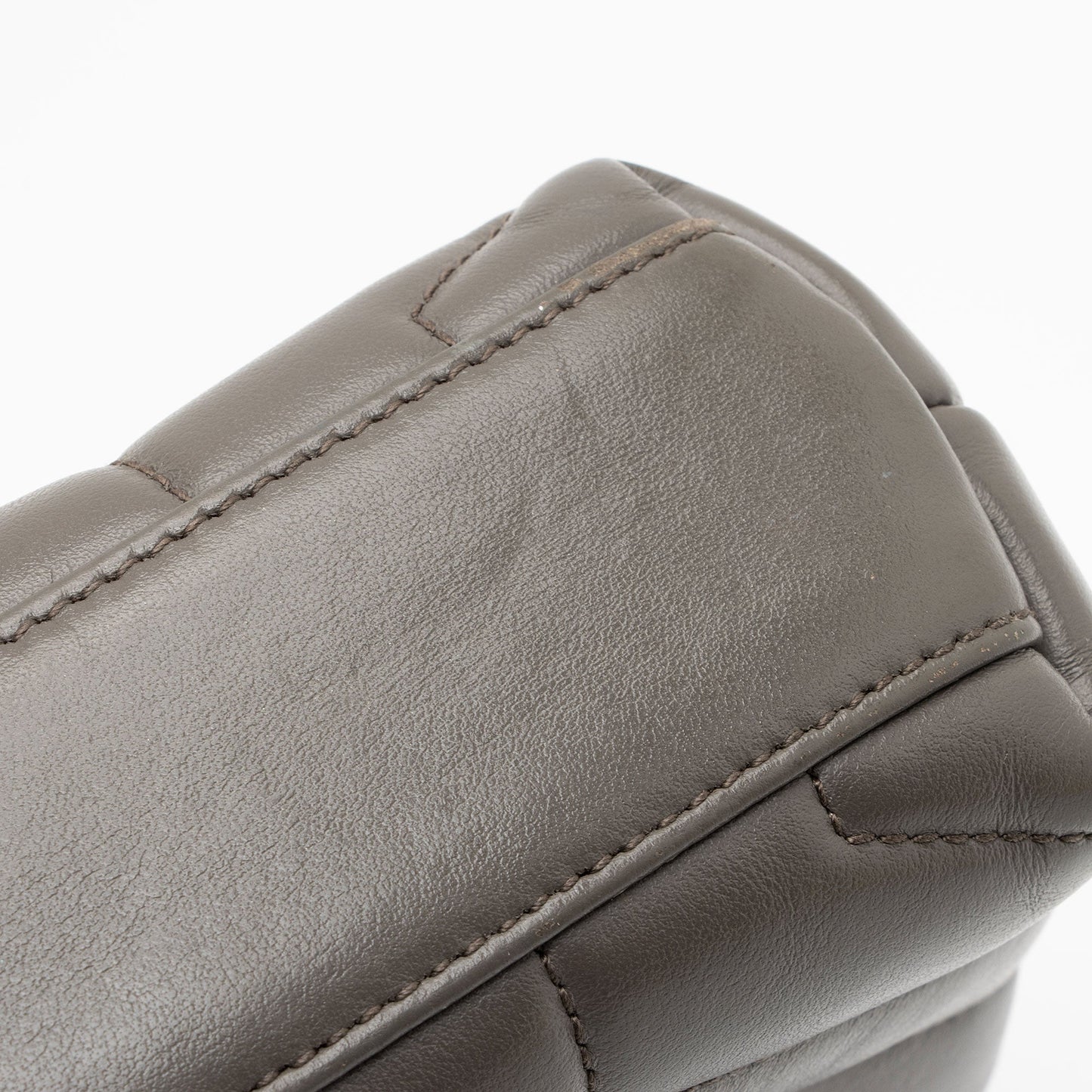 Saint Laurent Matelasse Calfskin Monogram LouLou Toy Crossbody I57Zyw