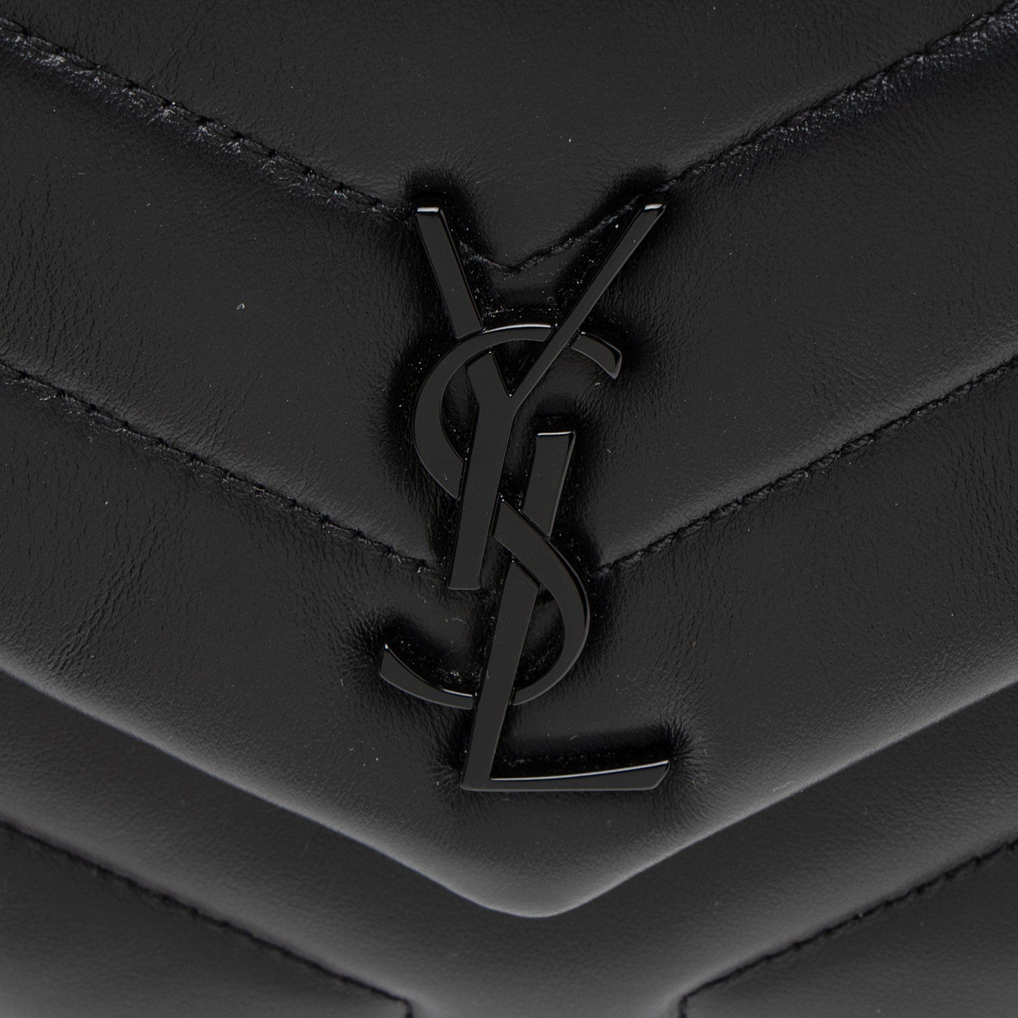 Saint Laurent Matelasse Calfskin Monogram LouLou Toy Crossbody oHahXx