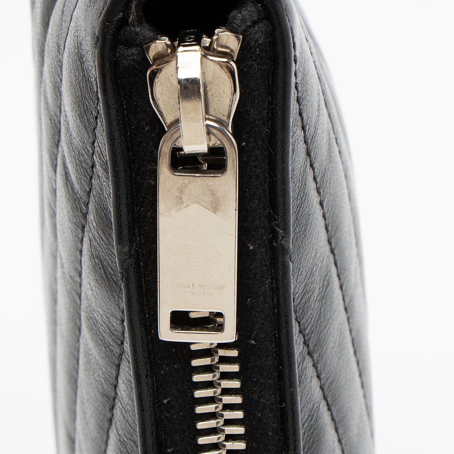 Saint Laurent Matelasse Calfskin Monogram Small Wristlet 6zoV5w