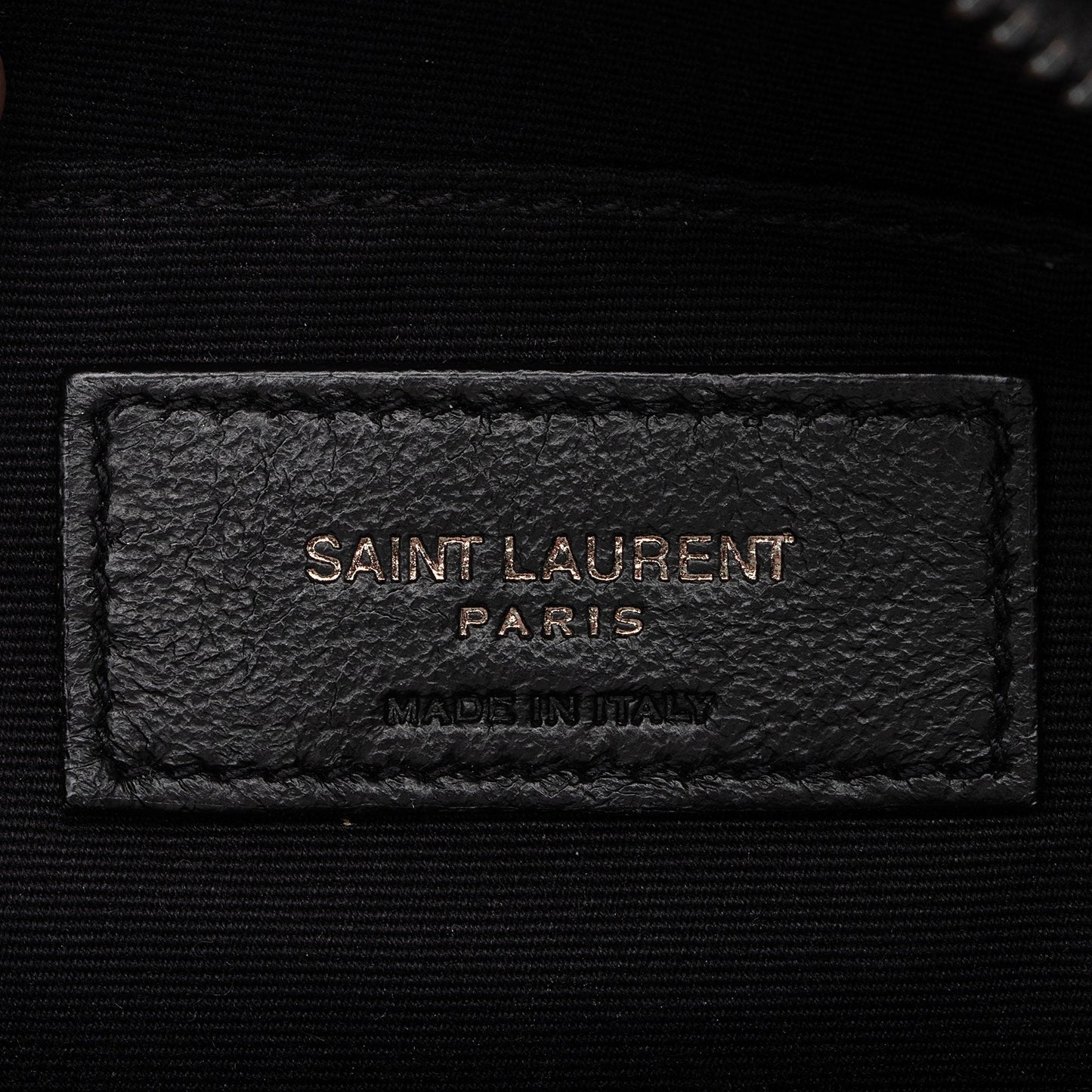 Saint Laurent Matelasse Calfskin Monogram Vinyle Round Camera Bag TICycU