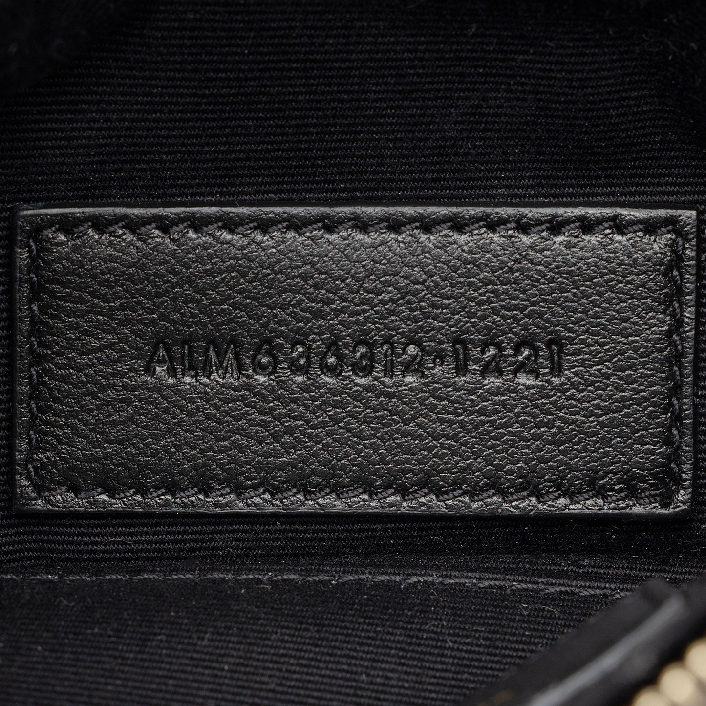 Saint Laurent Matelasse Grain de Poudre Monogram Bill Pouch mP6iOM