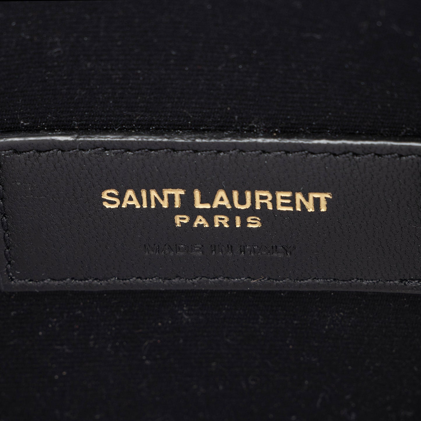 Saint Laurent Matelasse Grain de Poudre Monogram Bill Pouch mP6iOM