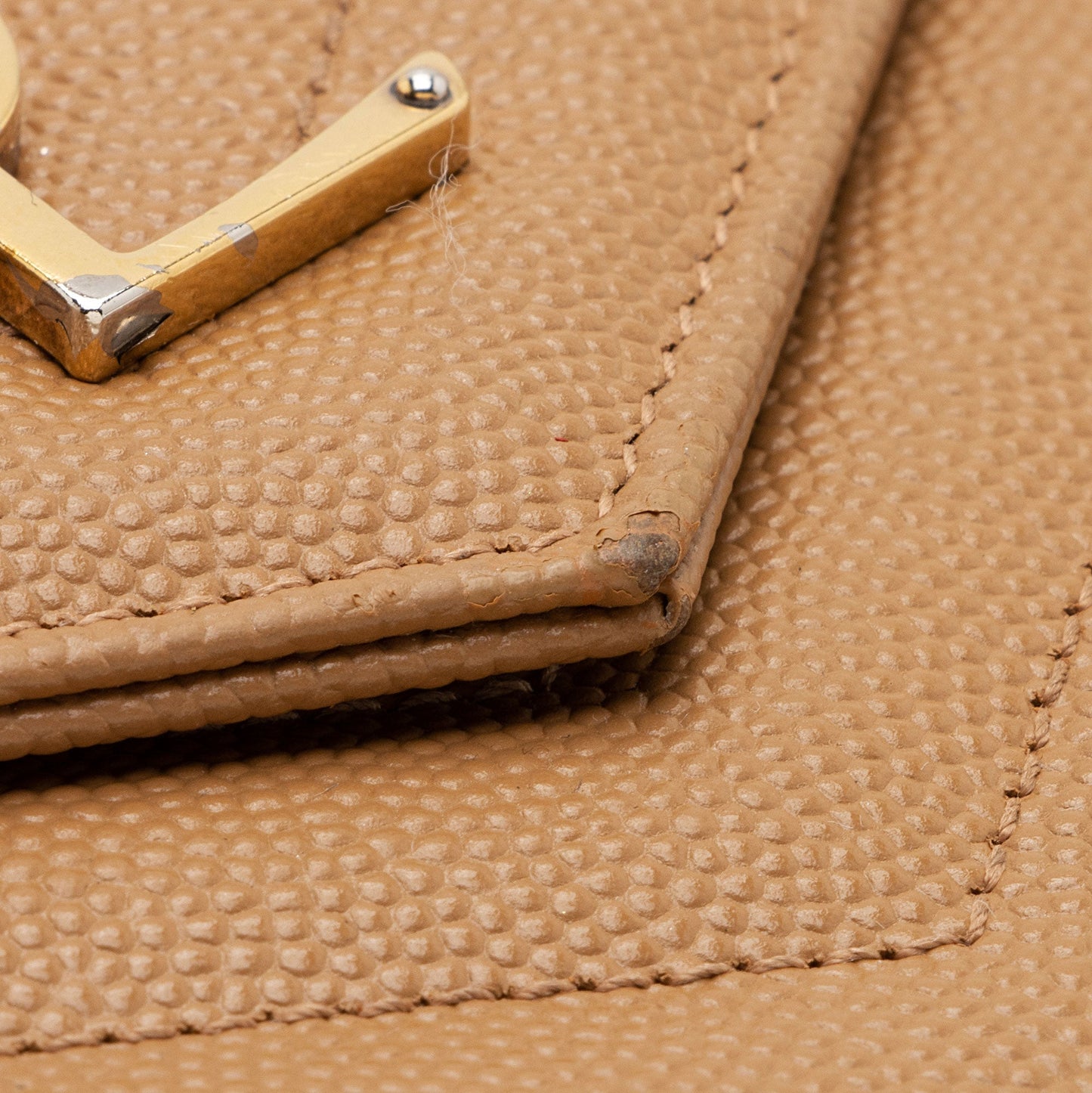 Saint Laurent Matelasse Grain de Poudre Monogram Chain Wallet QuiirS