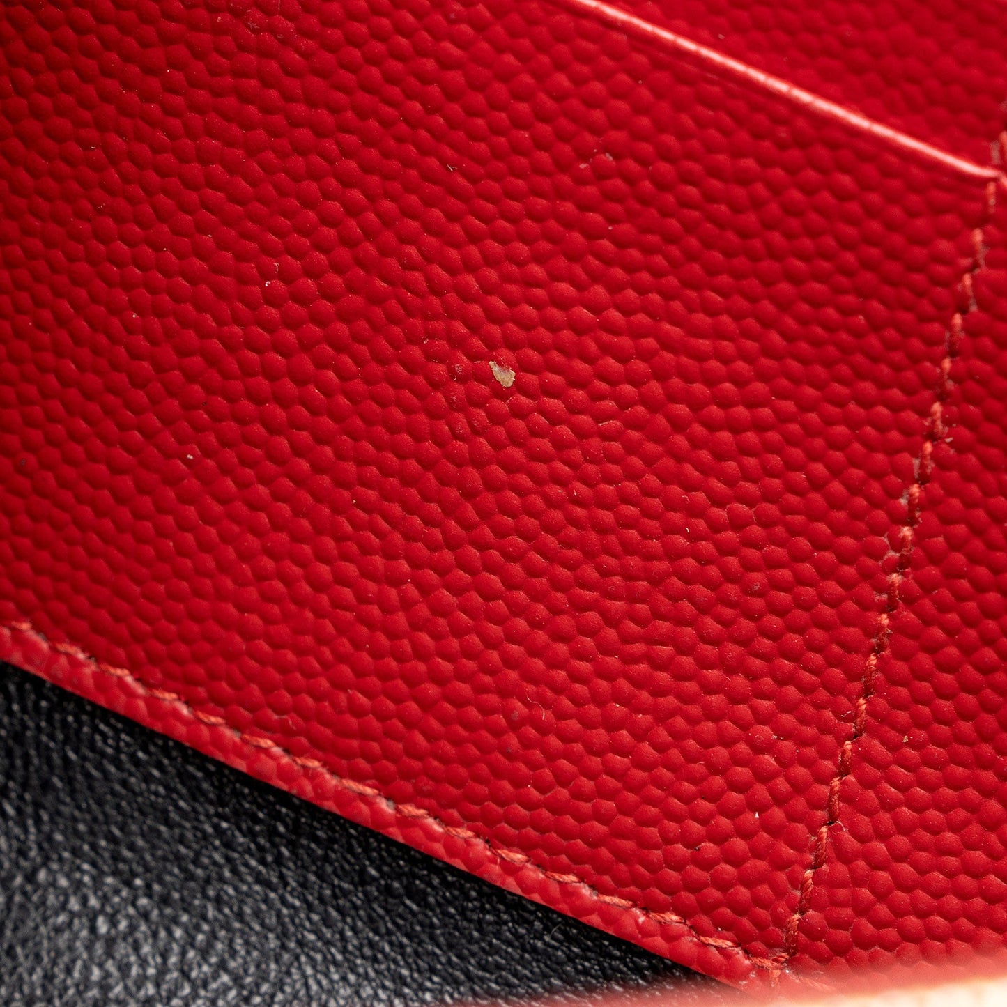 Saint Laurent Matelasse Grain de Poudre Monogram Chain Wallet RDpK3X