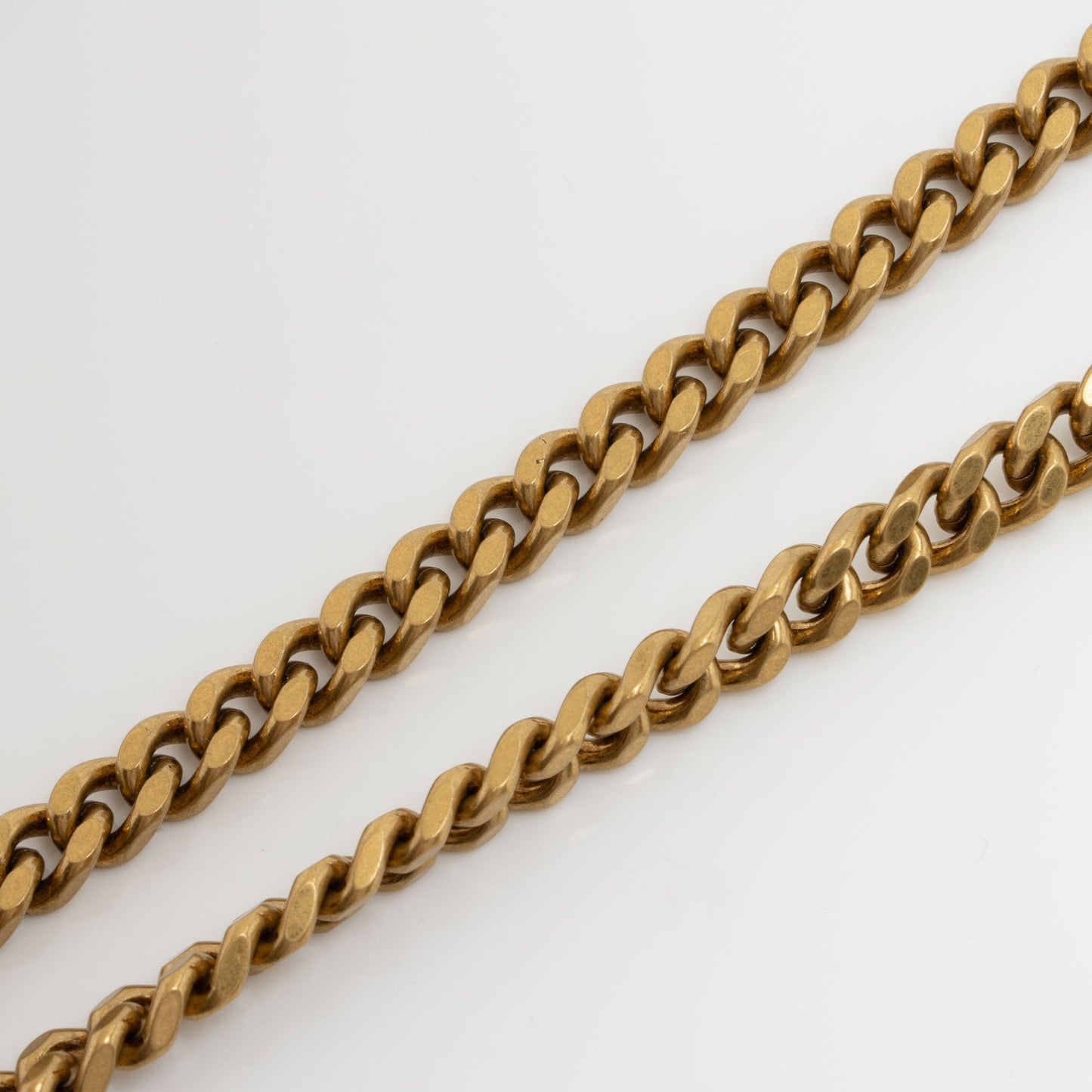 Saint Laurent Matelasse Grain de Poudre Monogram Chain Wallet zFHDtw