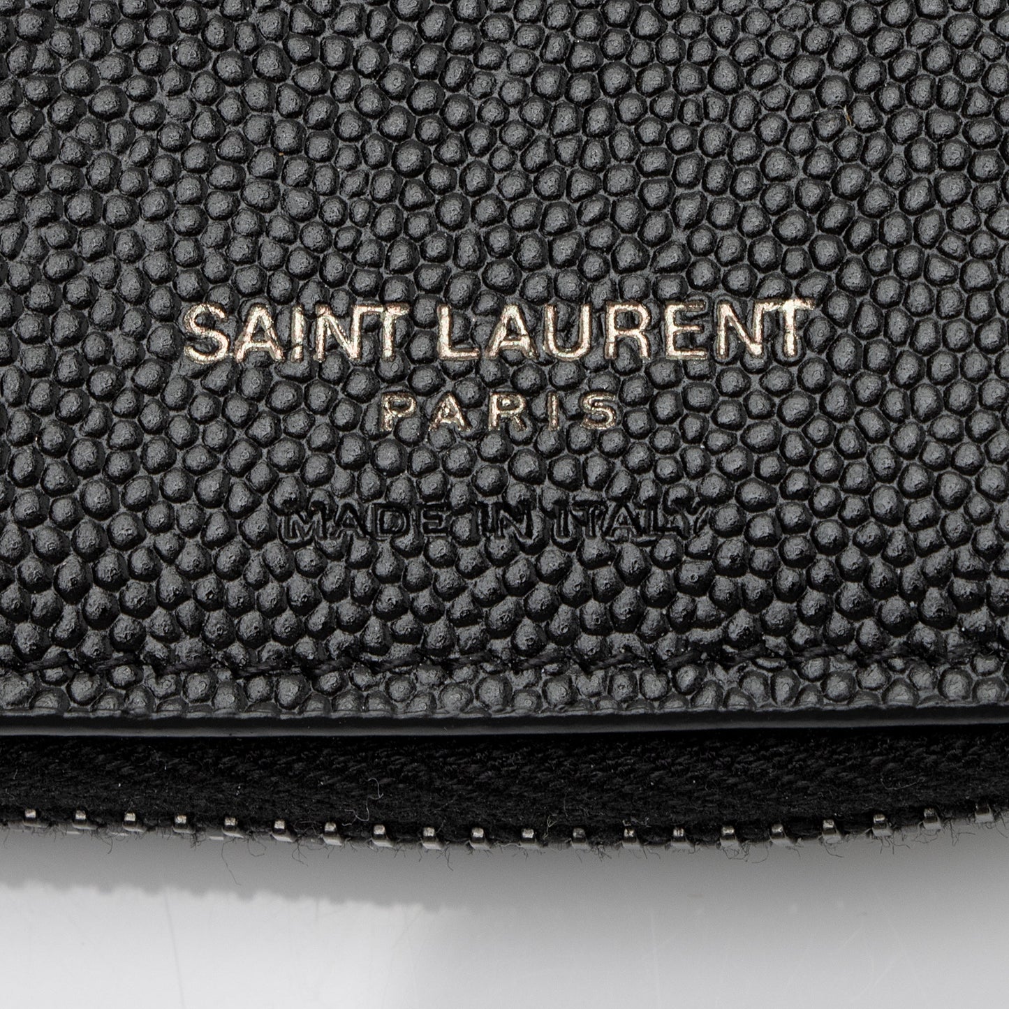 Saint Laurent Matelasse Grain de Poudre Monogram Compact Zip Around Wallet C8Sta6