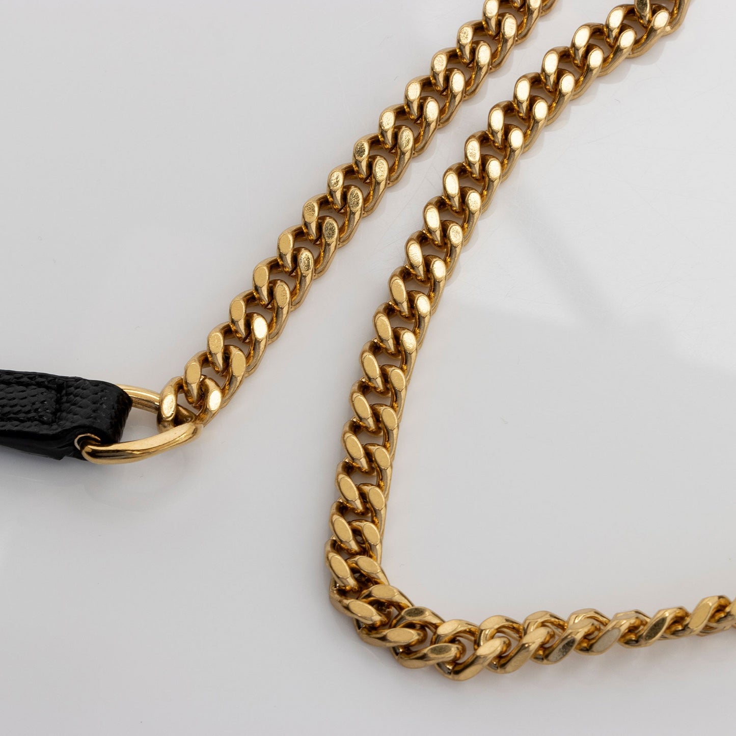 Saint Laurent Matelasse Grain de Poudre Monogram Envelope Chain Wallet bXElvR