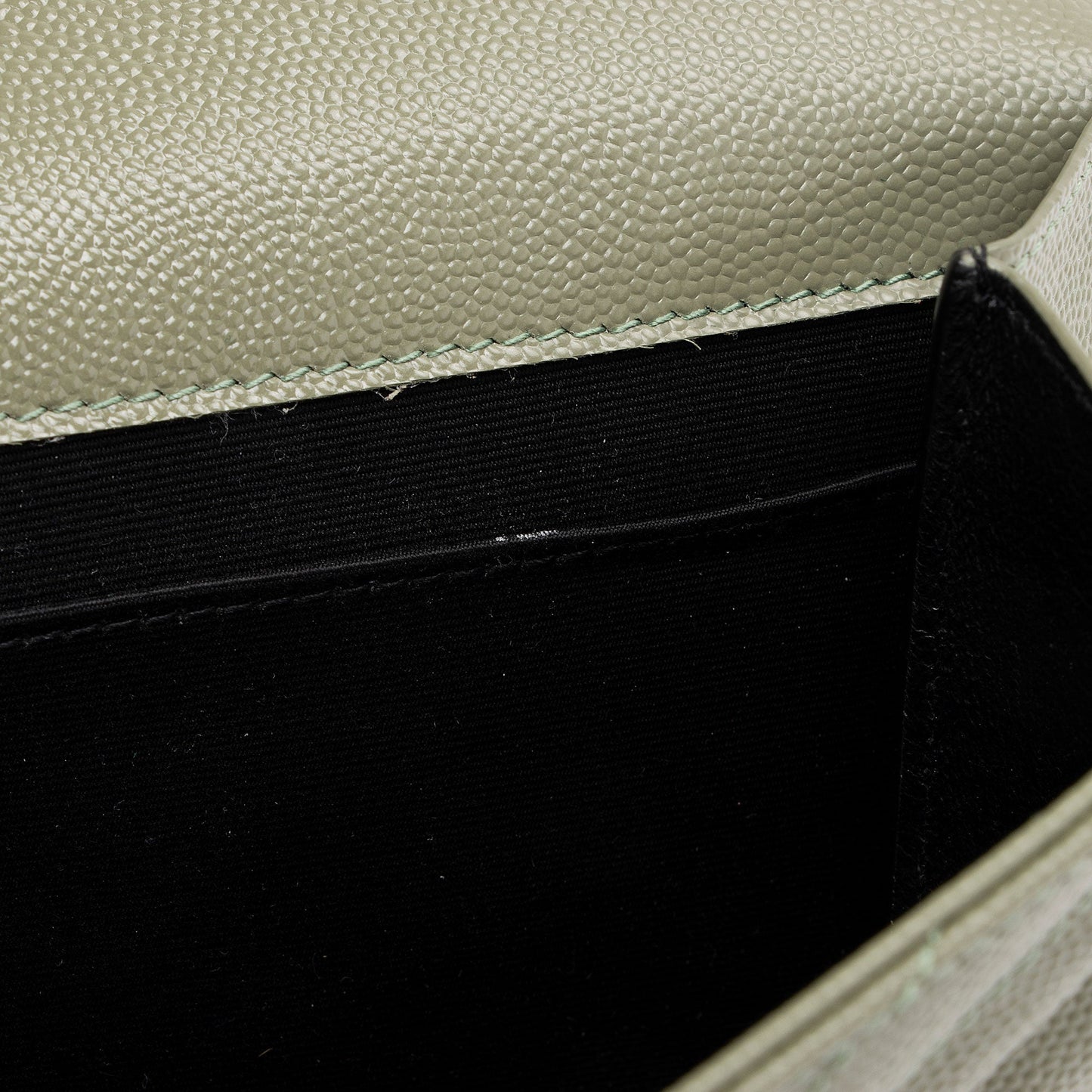 Saint Laurent Matelasse Grain de Poudre Monogram Envelope Pouch H63Wlo