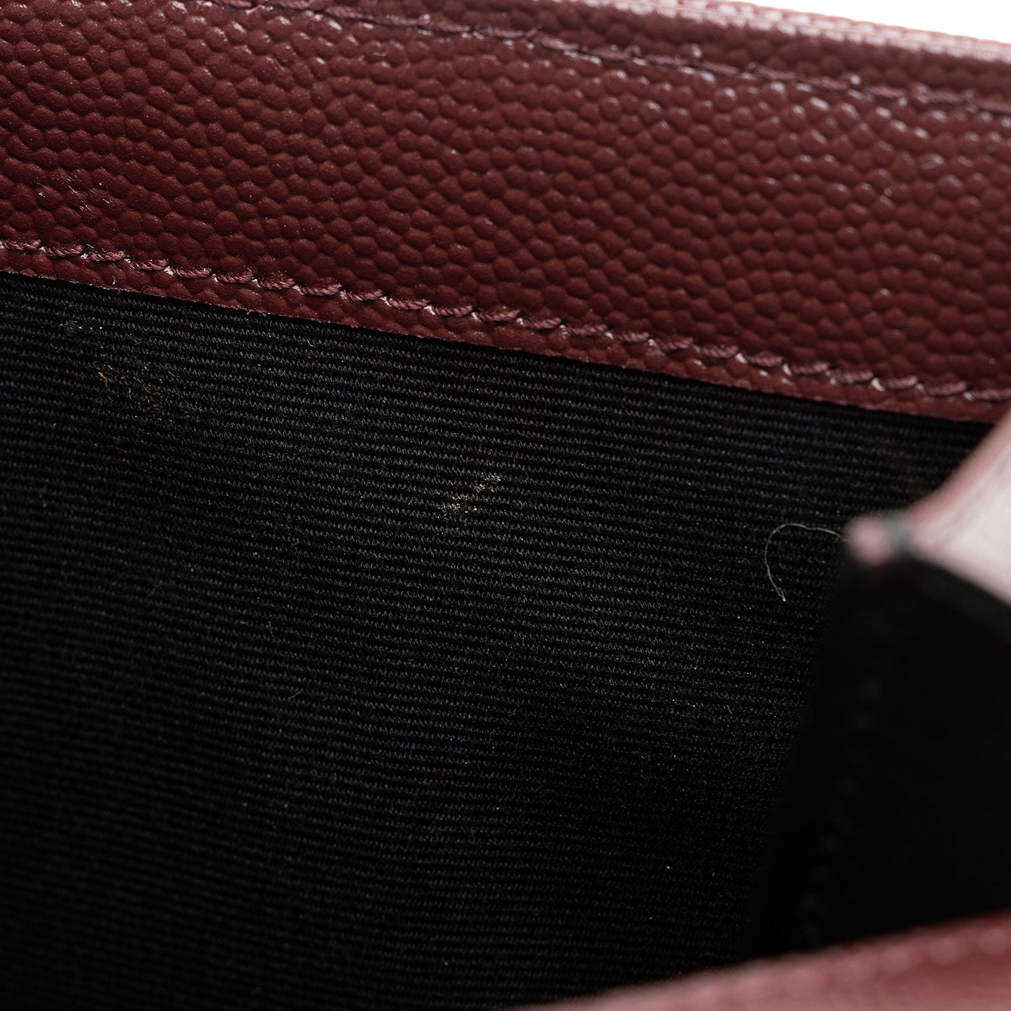 Saint Laurent Matelasse Grain de Poudre Monogram Envelope Pouch lz1cXR