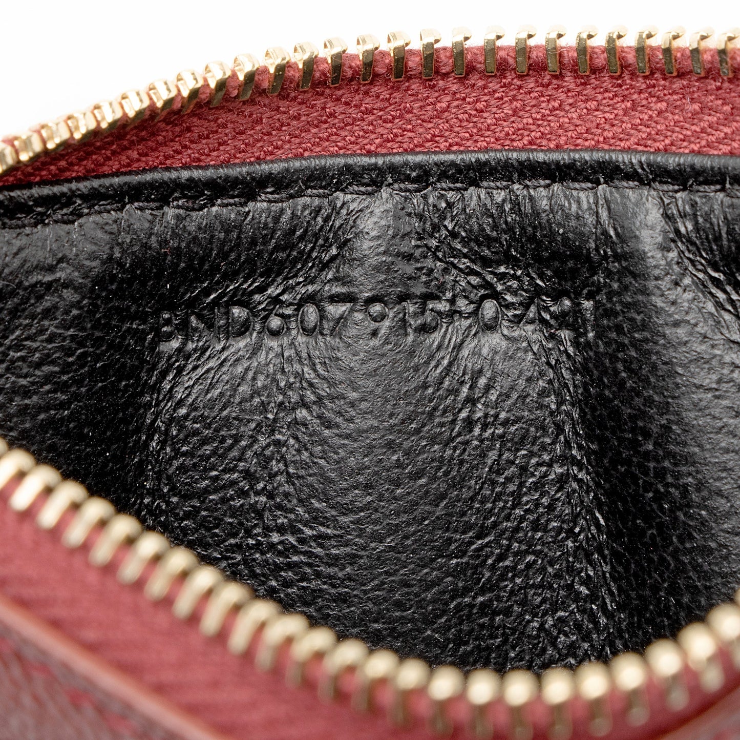Saint Laurent Matelasse Grain de Poudre Monogram Fragments Zipper Card Case xj3XtJ