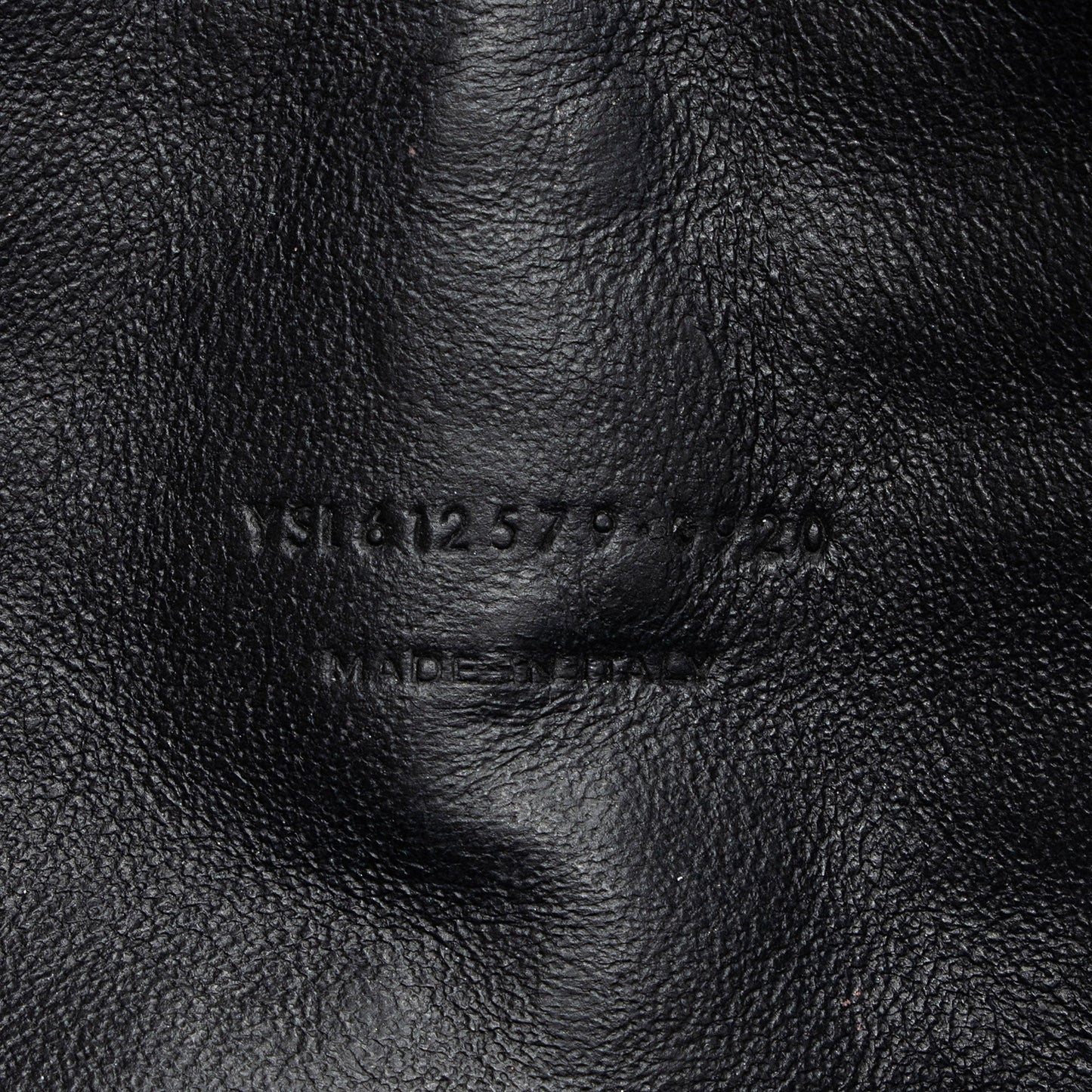 Saint Laurent Matelasse Grain de Poudre Monogram Lou Mini Camera Bag e52Zwb
