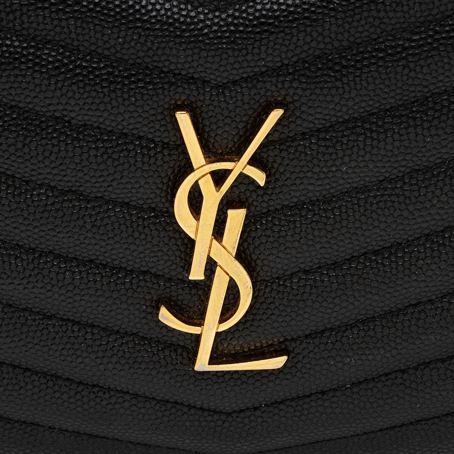 Saint Laurent Matelasse Grain de Poudre Monogram Lou Mini Camera Bag sRcb5h
