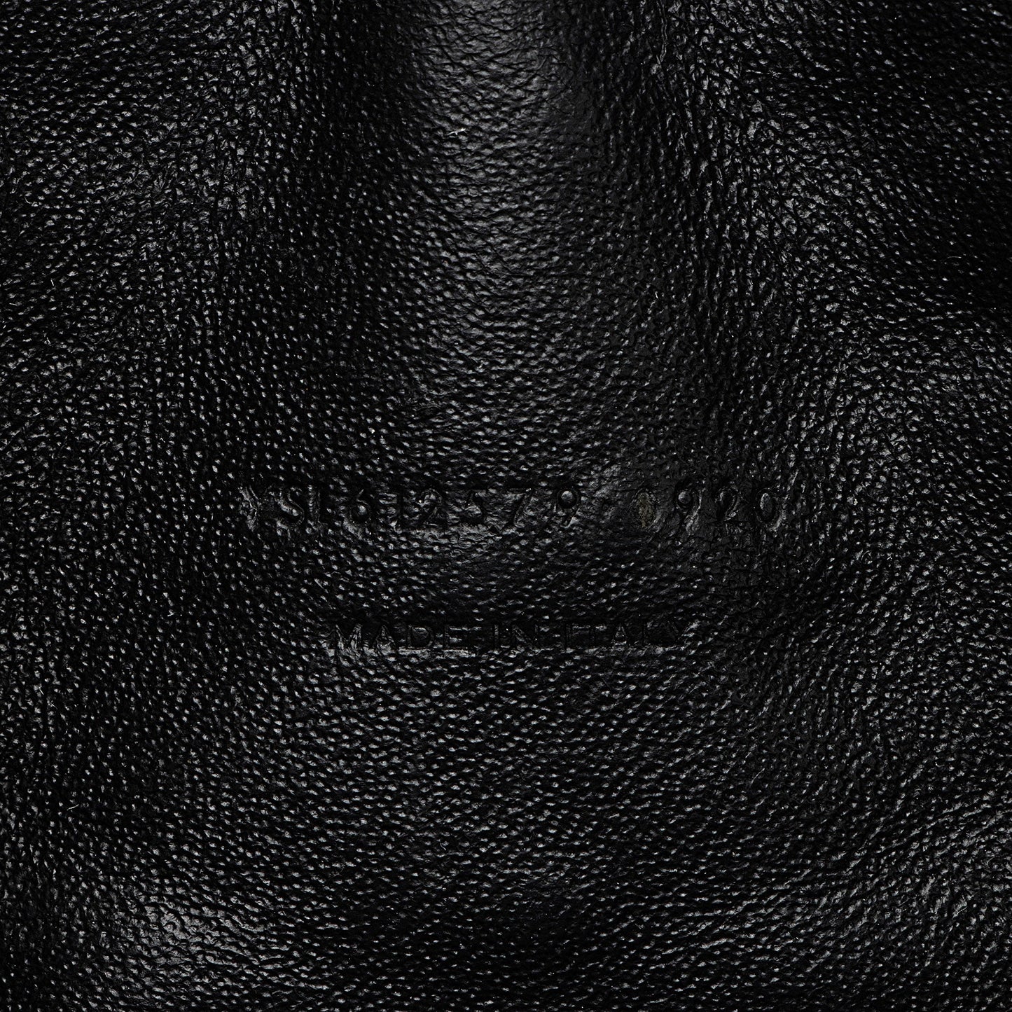 Saint Laurent Matelasse Grain de Poudre Monogram Lou Mini Camera Bag sRcb5h