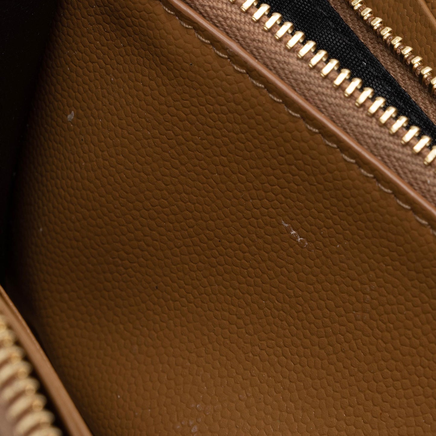 Saint Laurent Matelasse Grain de Poudre Monogram Zip Around Wallet ZFHCDK