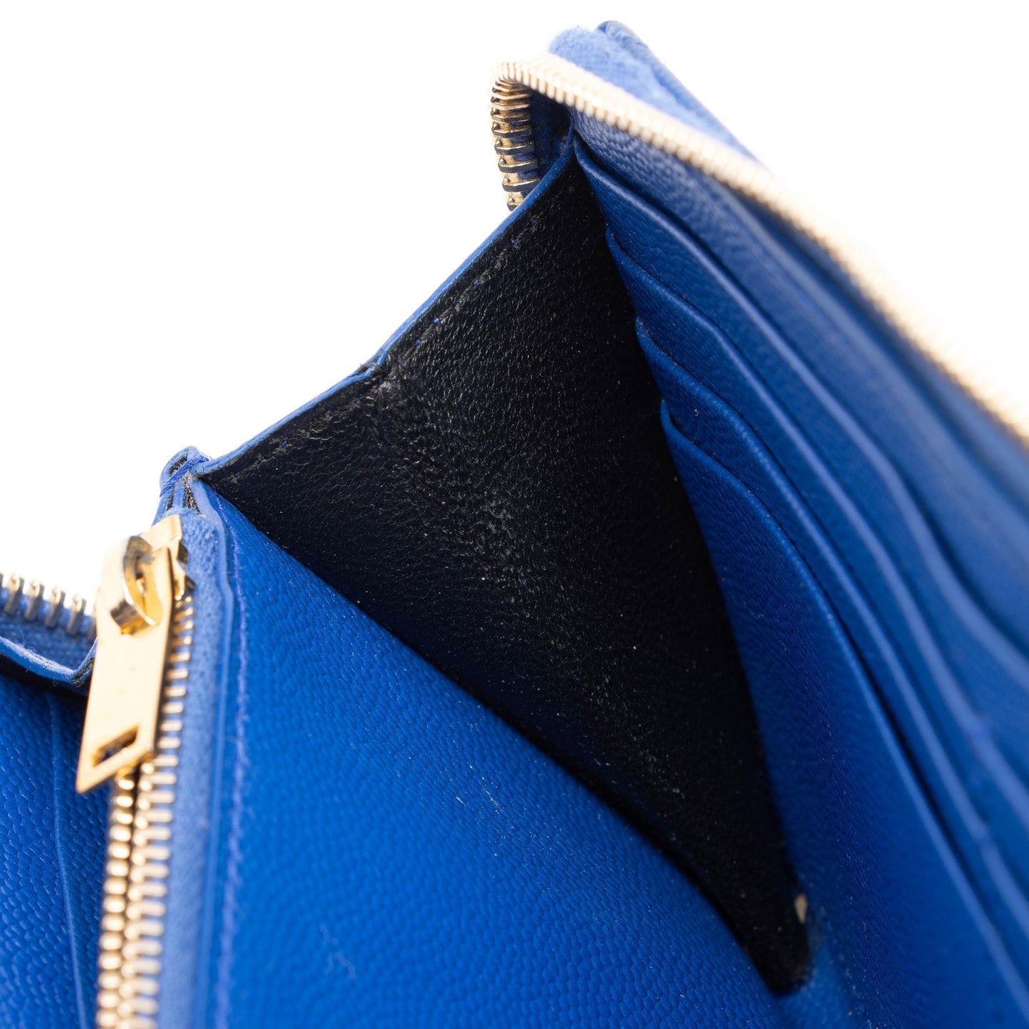 Saint Laurent Matelasse Grain de Poudre Monogram Zip Around Wallet GVAGu1