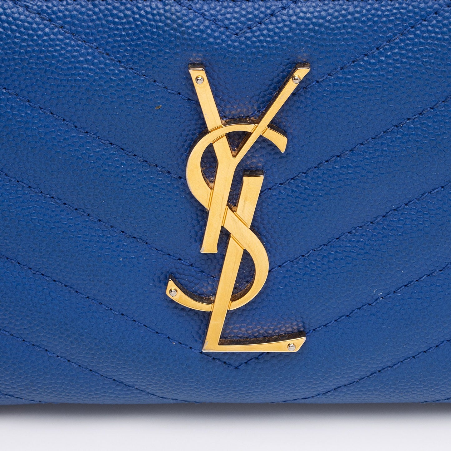 Saint Laurent Matelasse Grain de Poudre Monogram Zip Around Wallet GVAGu1