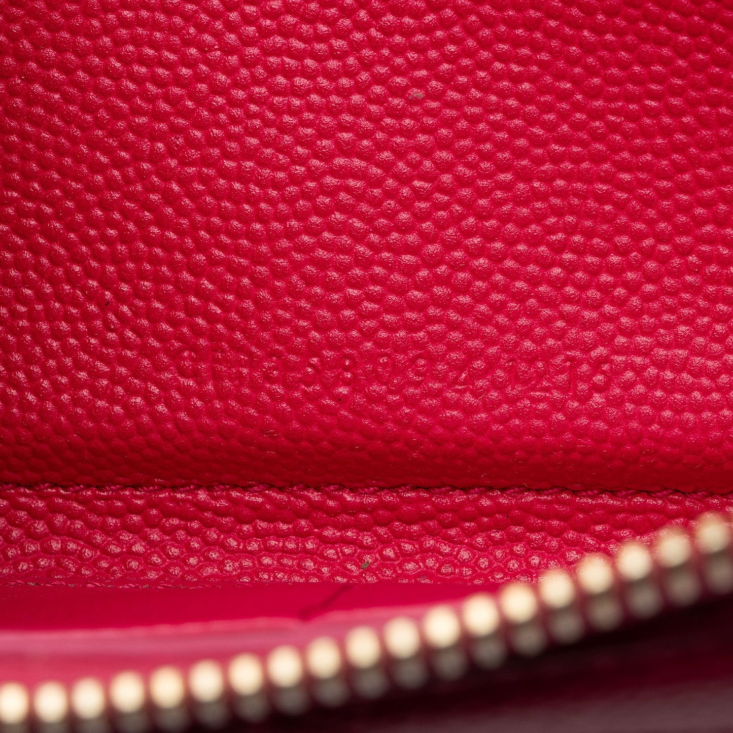 Saint Laurent Matelasse Grain de Poudre Monogram Zip Around Wallet hYPXEX