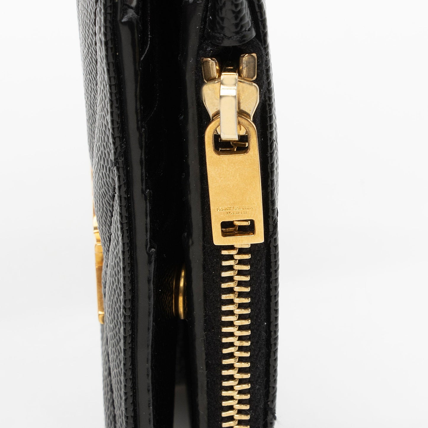 Saint Laurent Matelasse Grain de Poudre Monogram Zipper Card Case GrLbE3