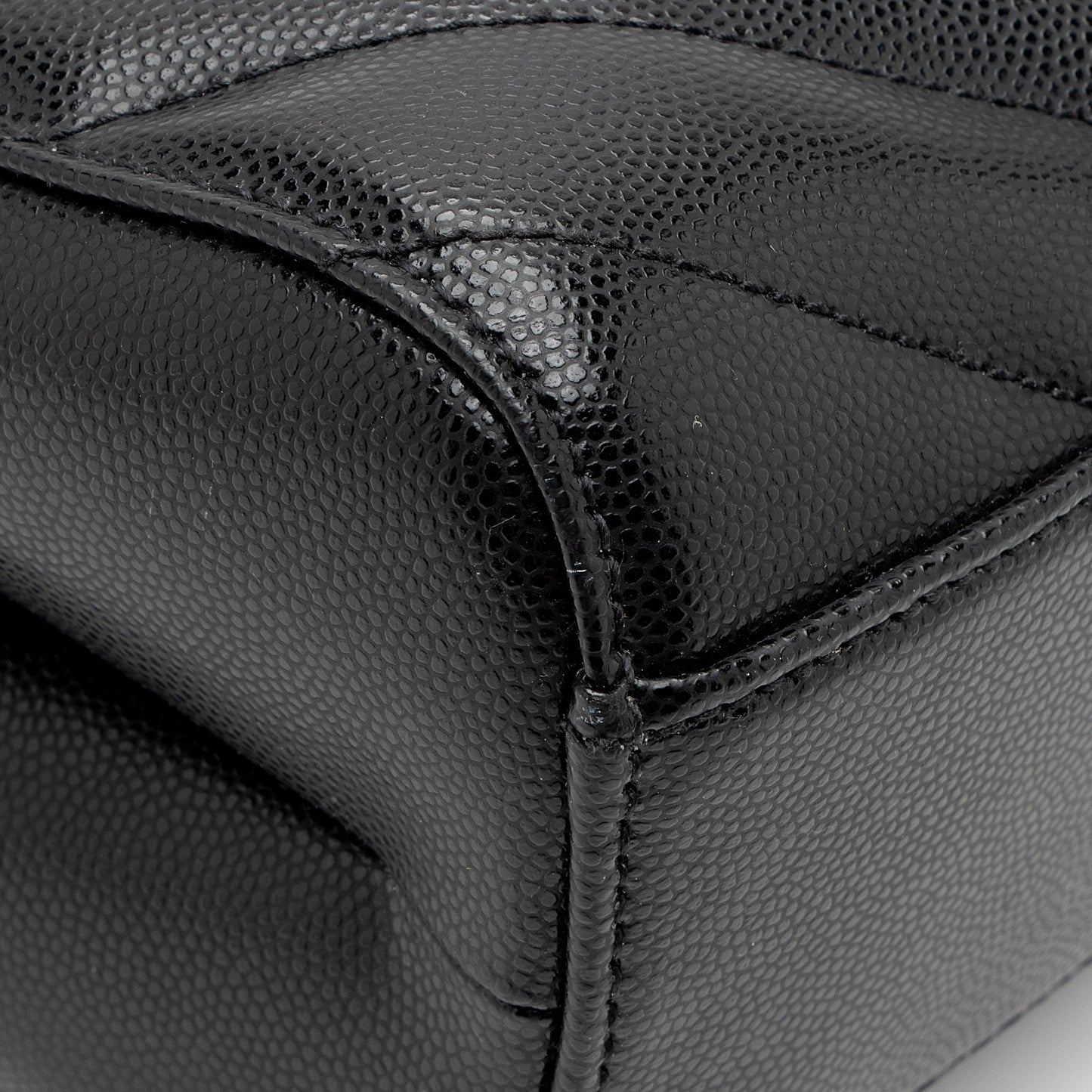 Saint Laurent Matelasse Chevron Grain de Poudre Tribeca Medium Tote OUYeug