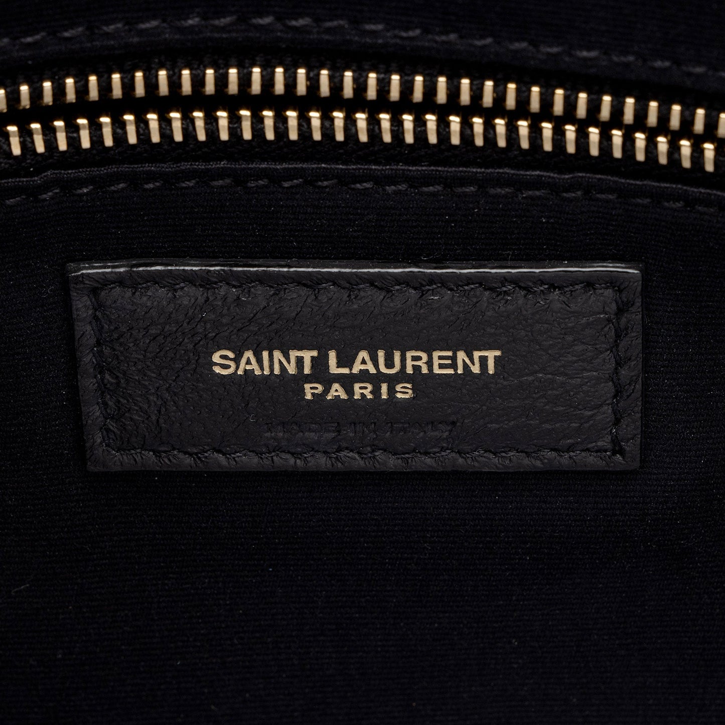 Saint Laurent Matelasse Chevron Grain de Poudre Tribeca Medium Tote OUYeug