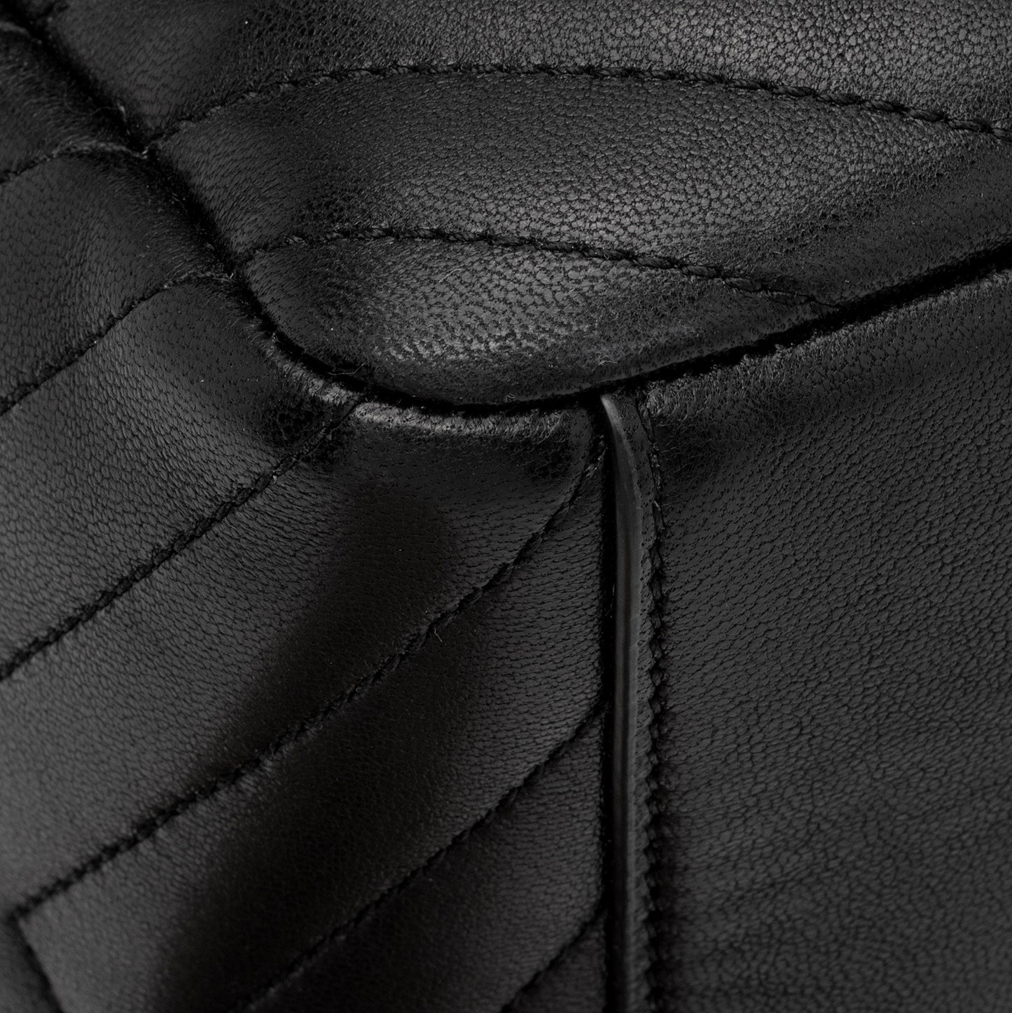 Saint Laurent Matelasse Lambskin Monogram Joe Backpack C9THXn