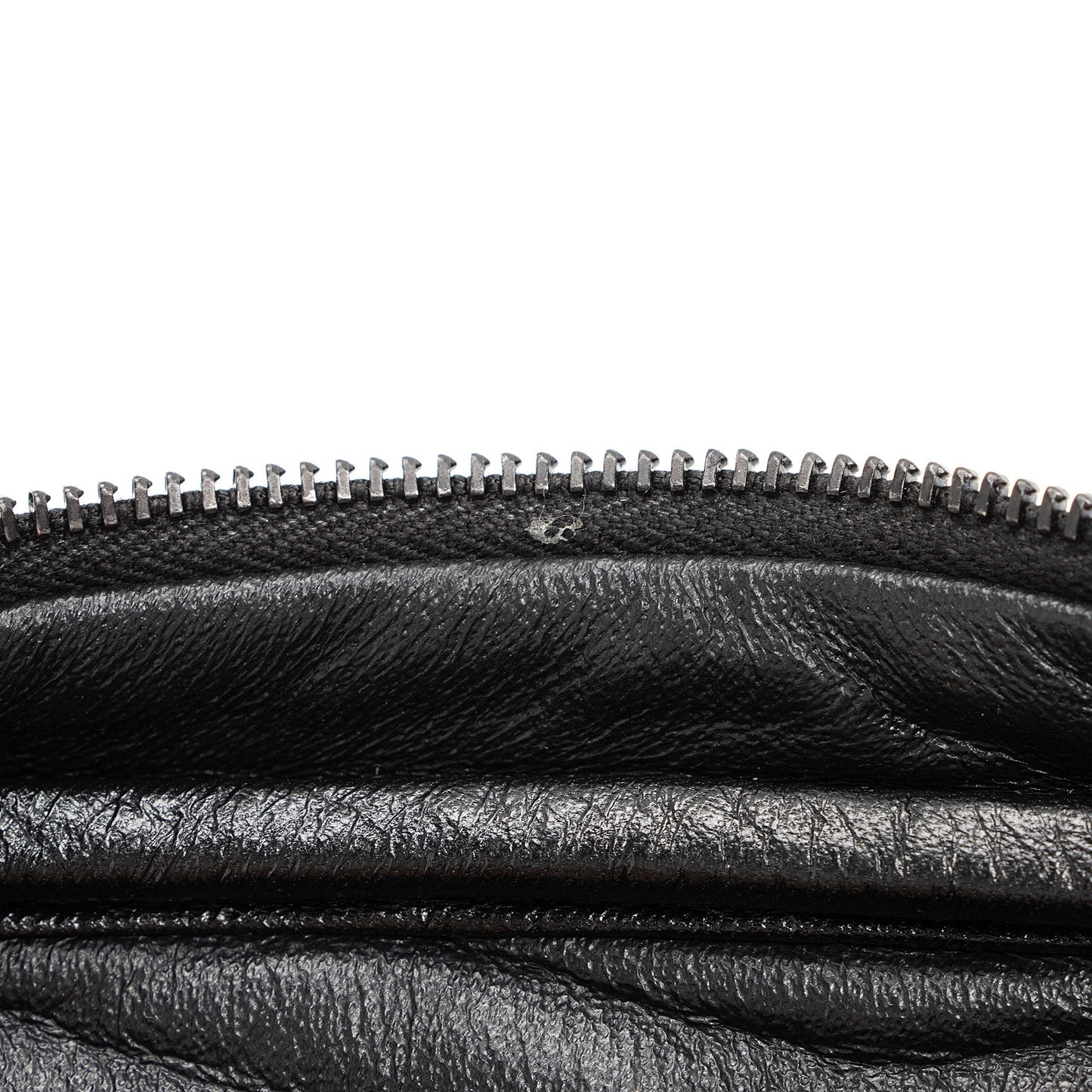 Saint Laurent Matelasse Patent Leather Monogram Lou Mini Camera Bag xwMZnb