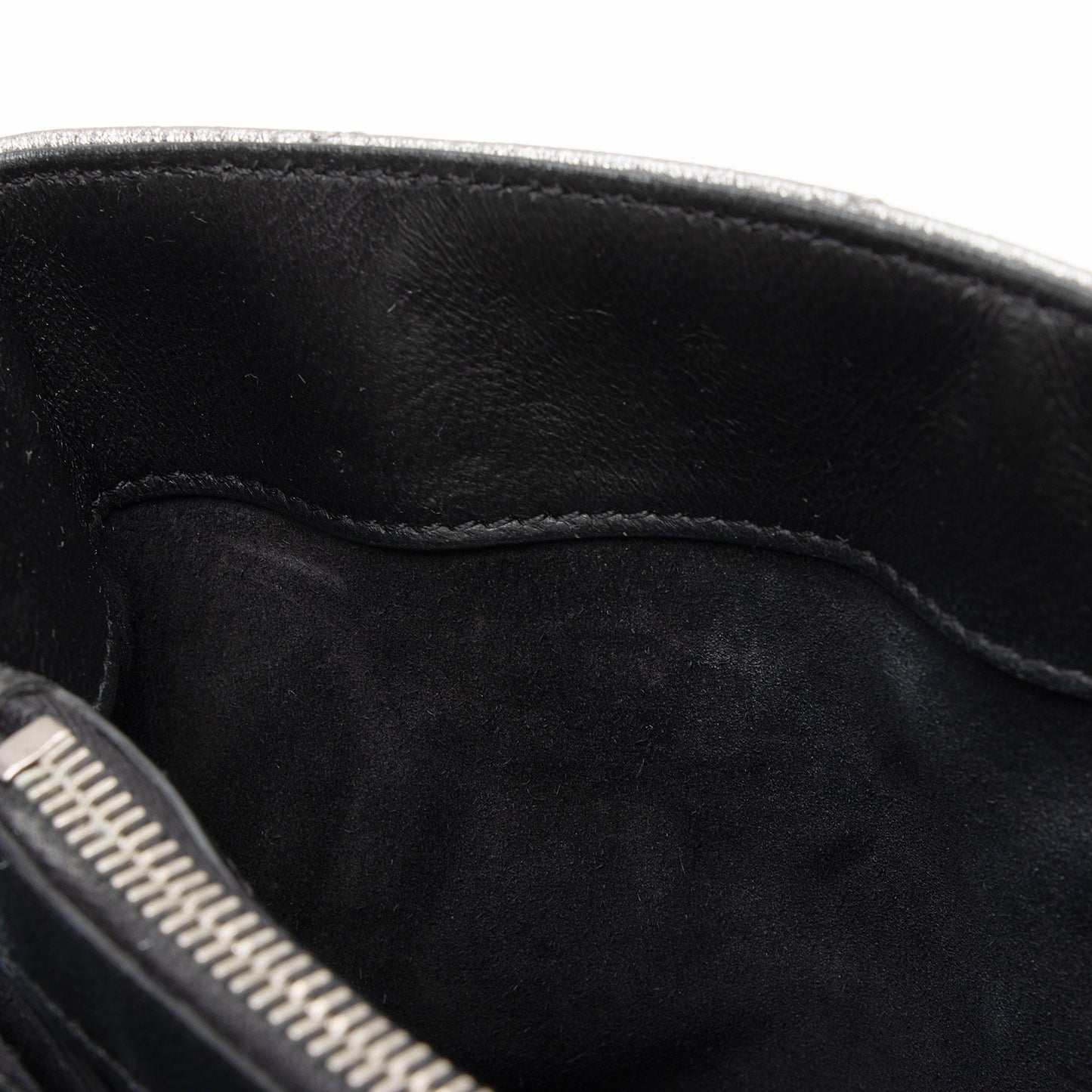 Saint Laurent Metallic Matelasse Calfskin Monogram LouLou Chain Small Crossbody 3eZi29