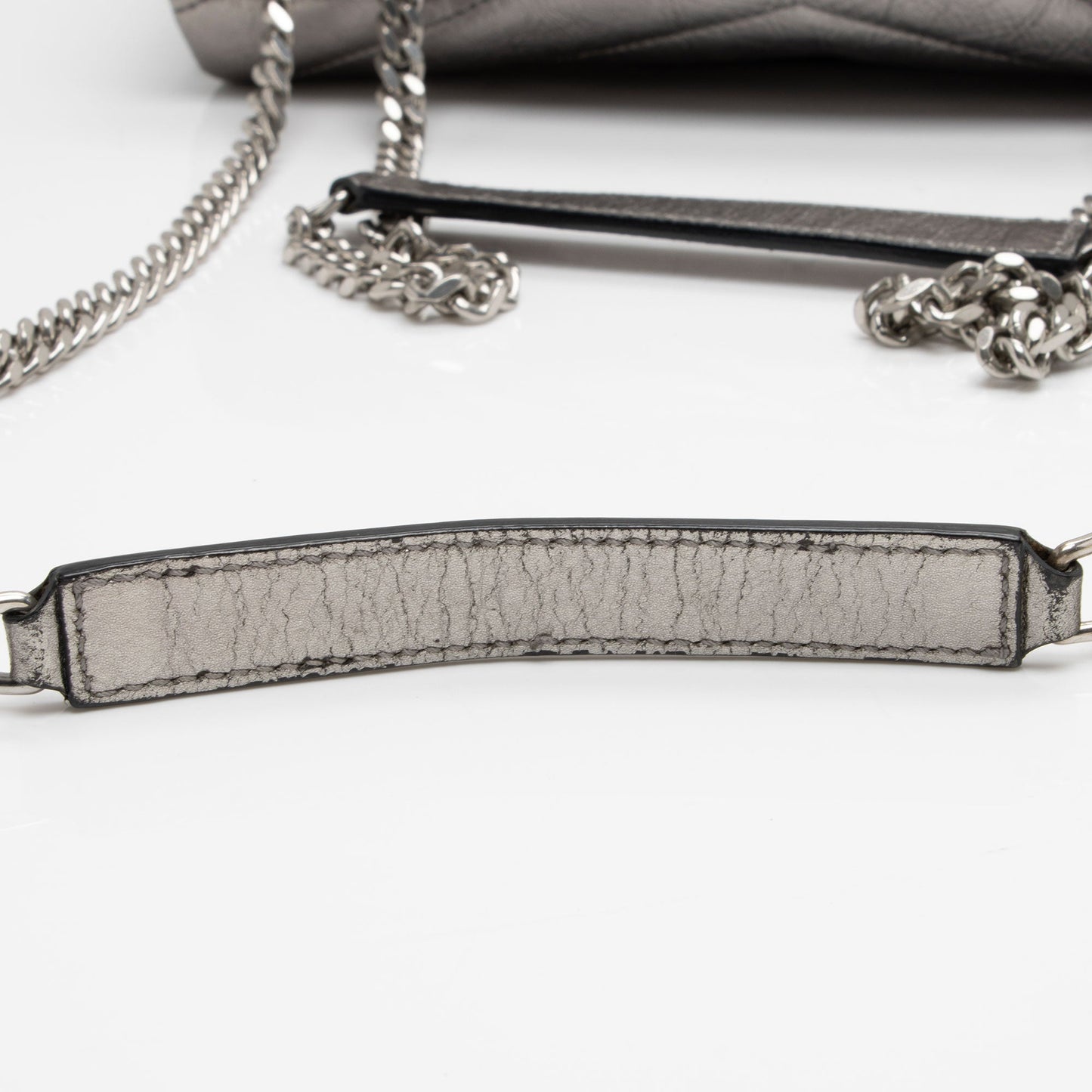 Saint Laurent Metallic Matelasse Calfskin Monogram LouLou Chain Small Crossbody 3eZi29
