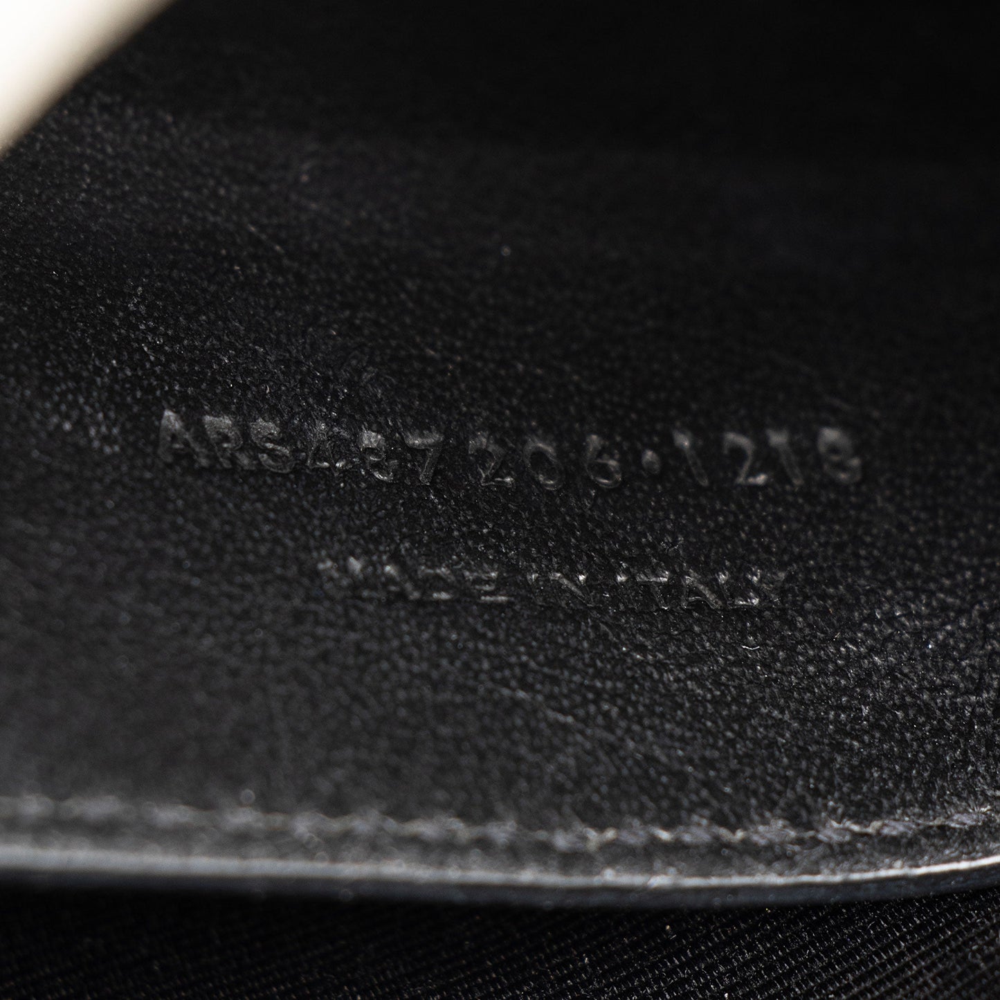 Saint Laurent Mixed Matelasse Grain de Poudre Monogram Medium Shoulder Bag zIEuMS