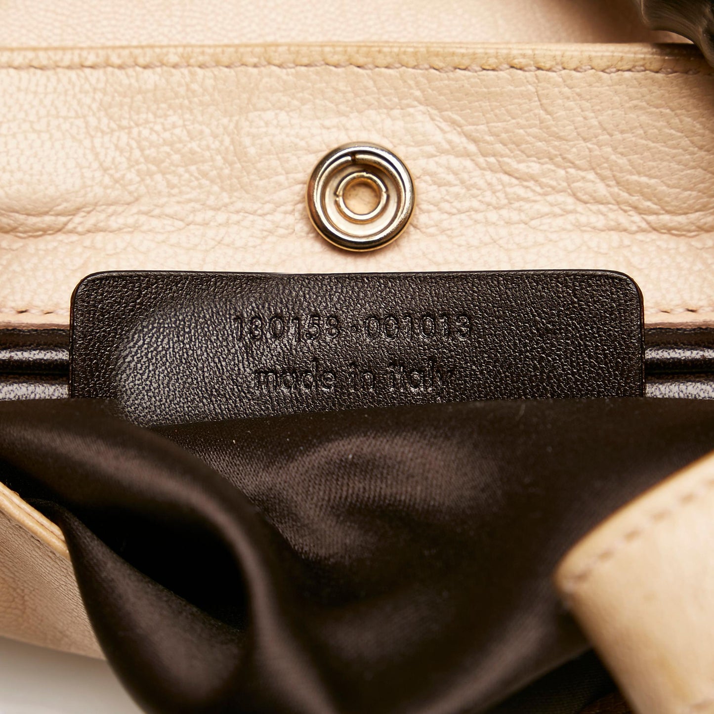 Saint Laurent Mombasa Leather Shoulder Bag (SHG-30544