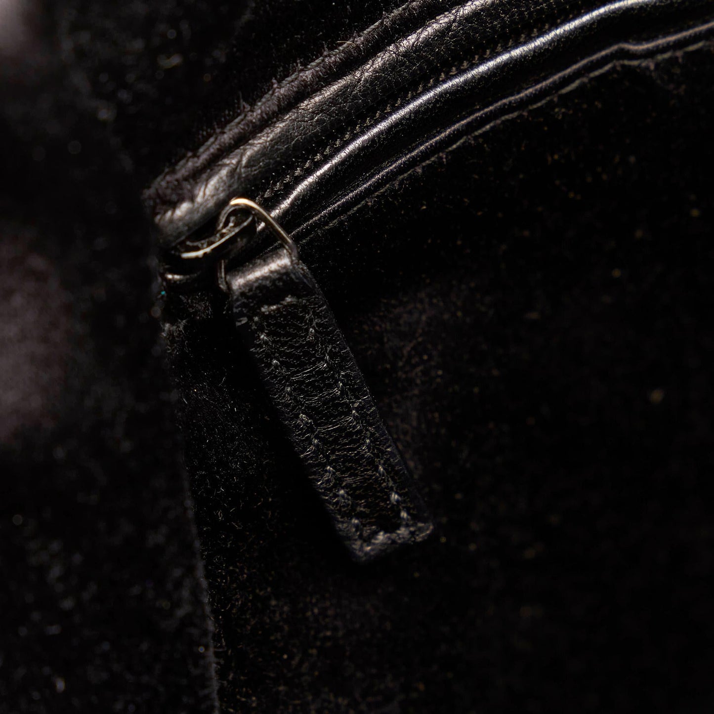 Saint Laurent Muse Leather Handbag (SHG-33344