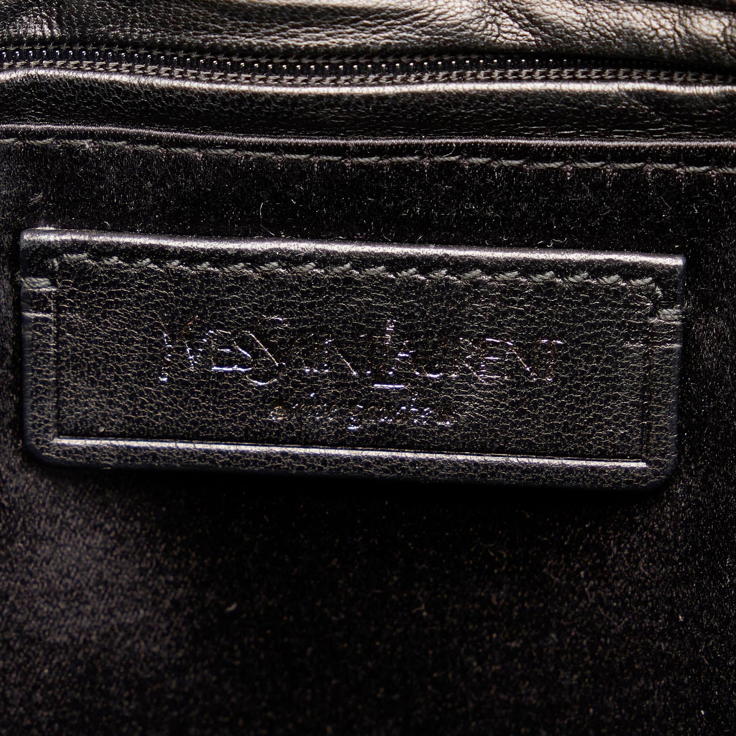 Saint Laurent Muse Leather Handbag (SHG-33344