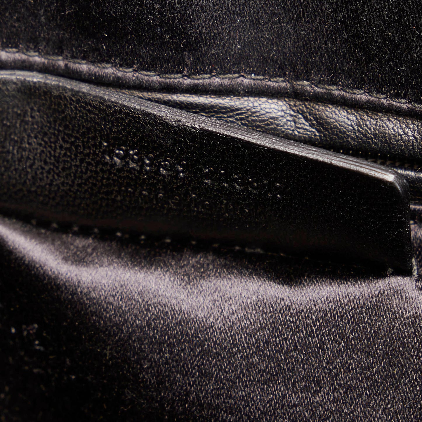 Saint Laurent Muse Leather Handbag (SHG-34678