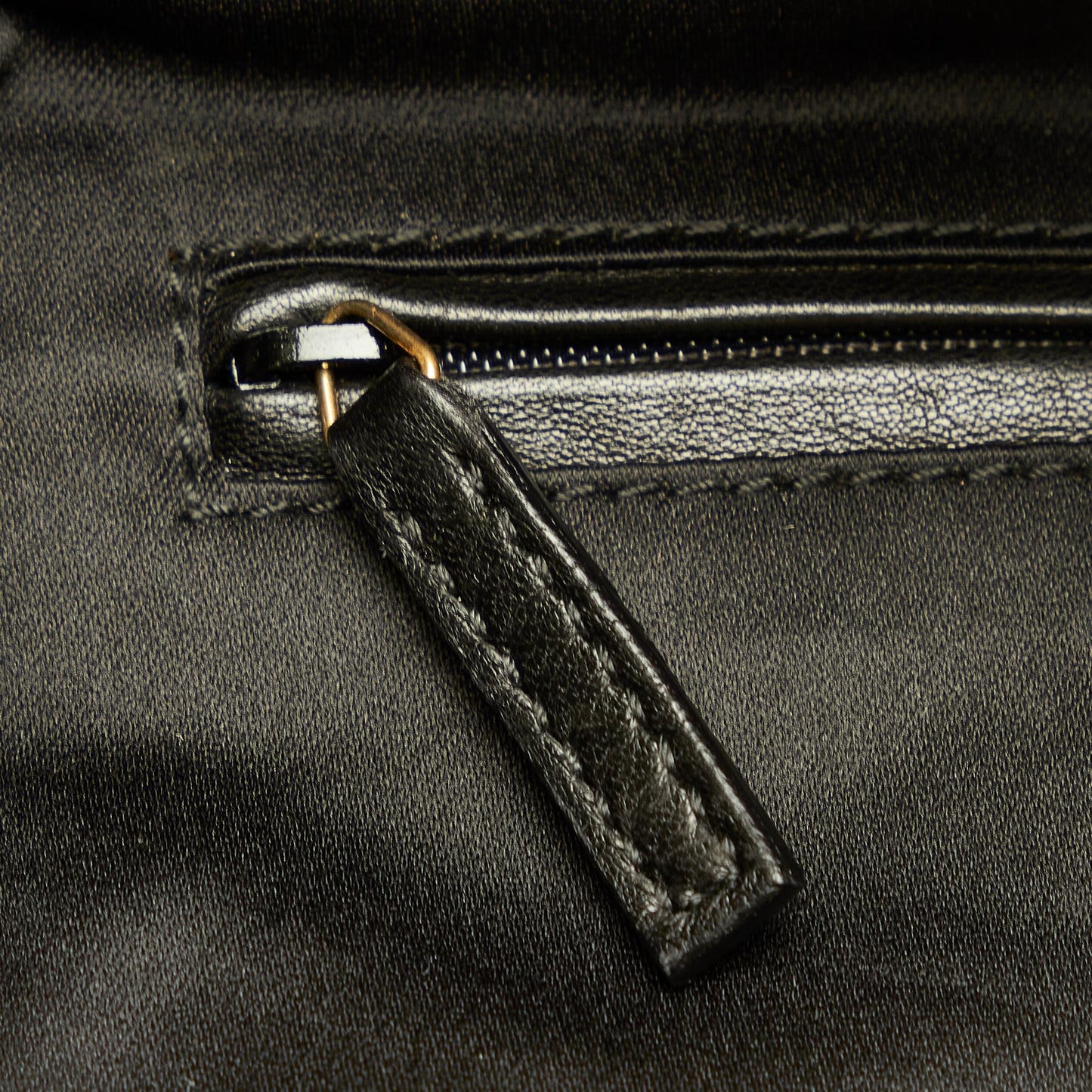 Saint Laurent Muse Leather Satchel (SHG-37234
