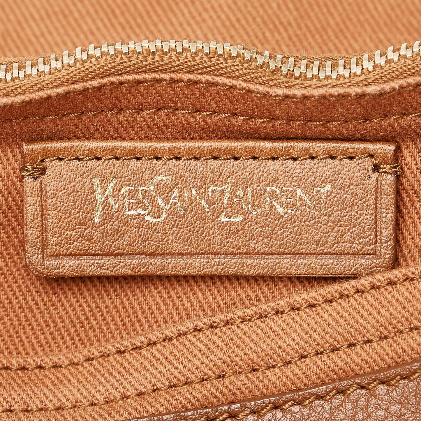 Saint Laurent Muse Two Leather Handbag (SHG-26257