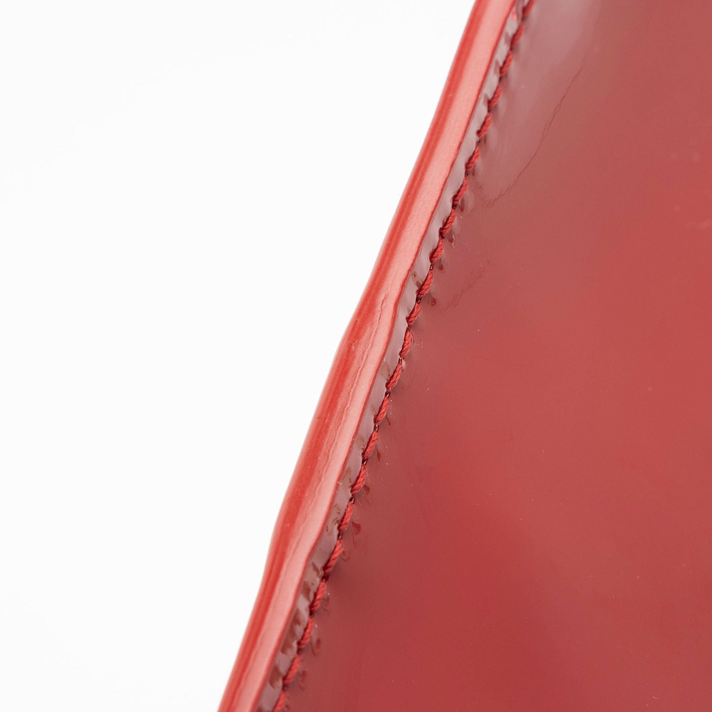 Saint Laurent Patent Leather Suzanne Small Hobo 5o8aM7