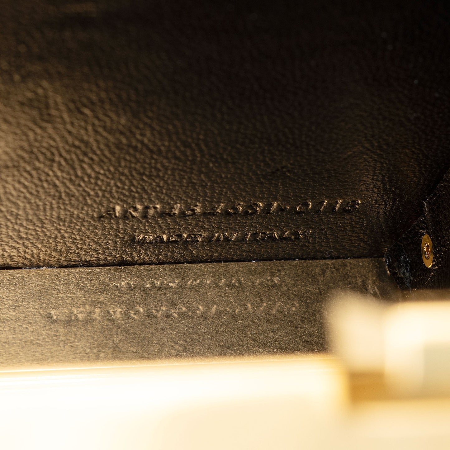 Saint Laurent Plexiglass Minaudiere Tuxedo Monogram Box Shoulder Bag neNwyi