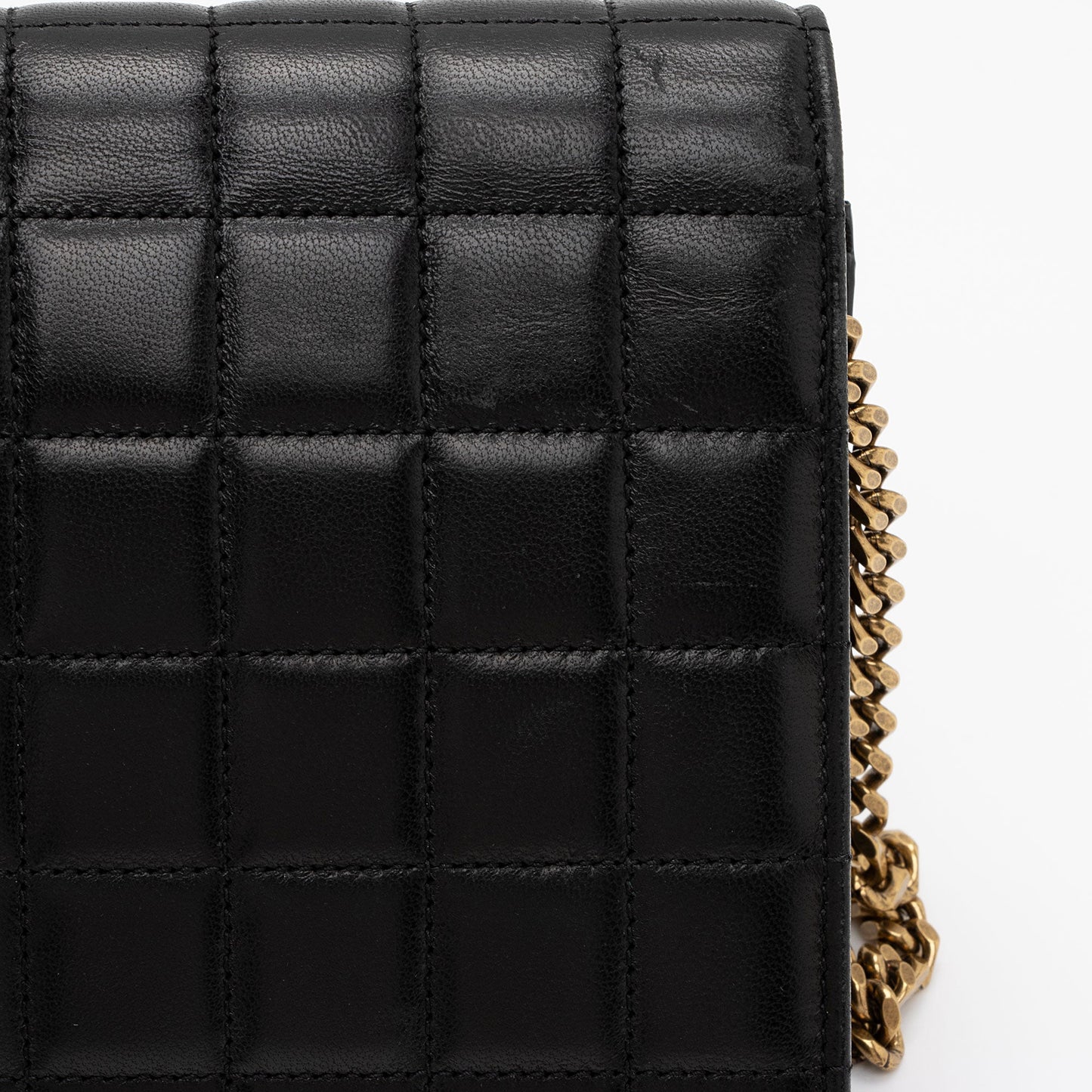 Saint Laurent Quilted Lambskin Monogram Cassandre Chain Wallet 4bOtX7