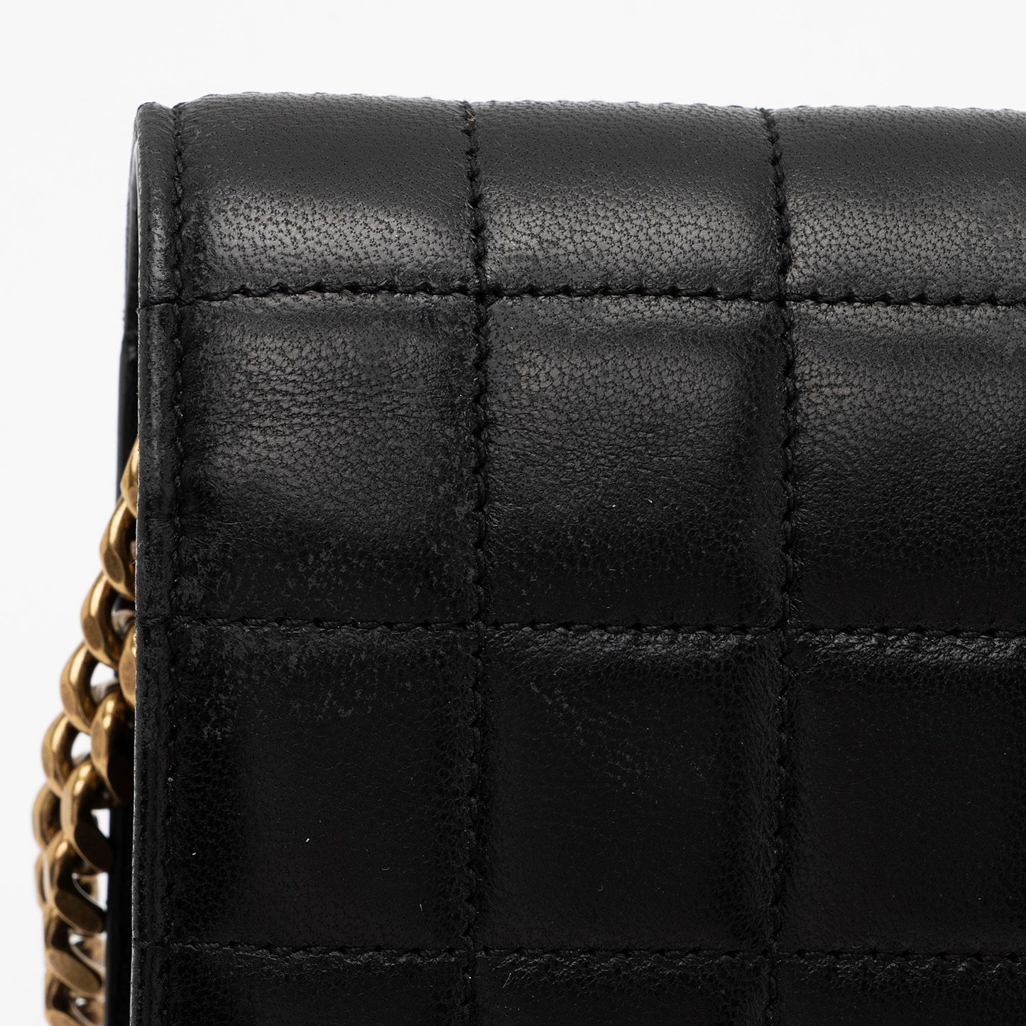 Saint Laurent Quilted Lambskin Monogram Cassandre Chain Wallet 4bOtX7