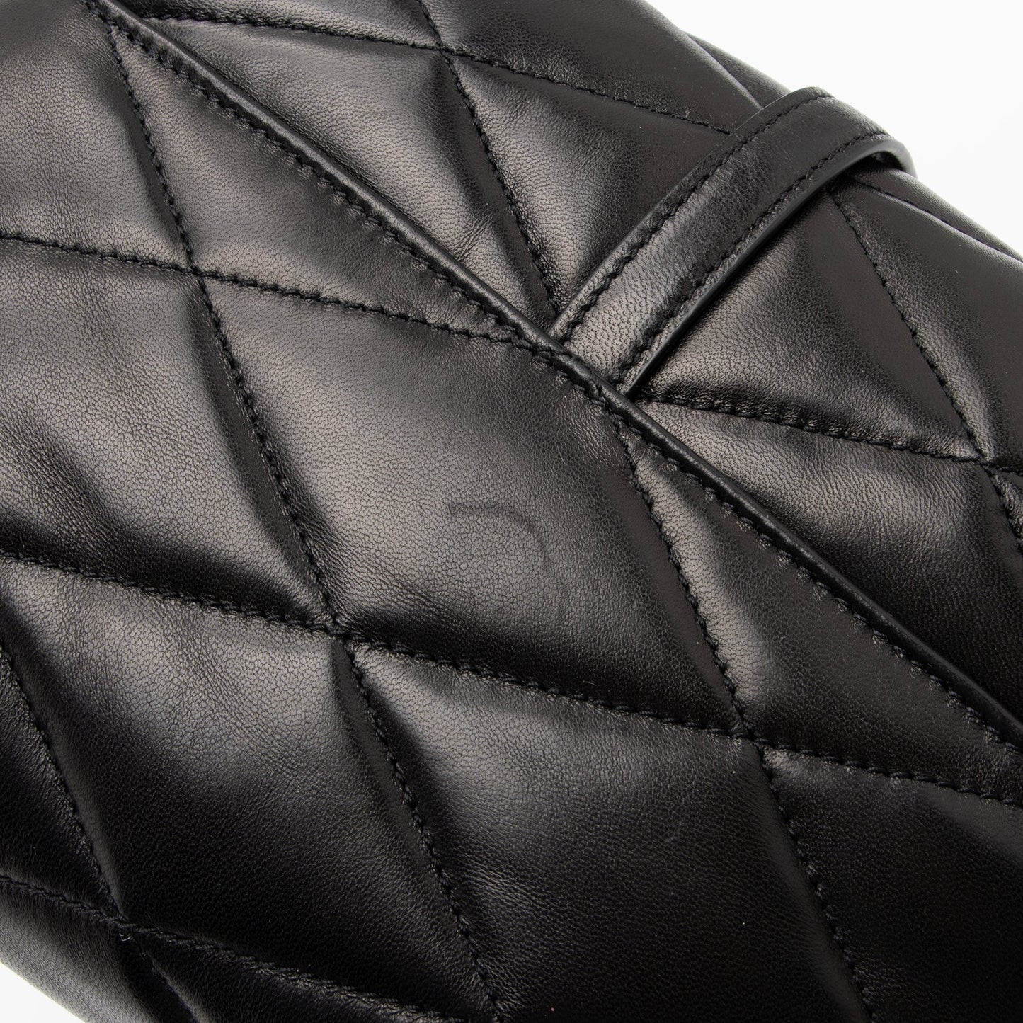 Saint Laurent Quilted Lambskin Monogram Le 57 Hobo tj7V1J
