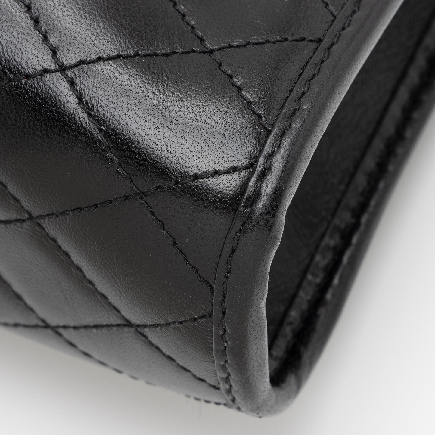 Saint Laurent Quilted Lambskin Monogram Victoire Baby Chain Clutch M6OIgU